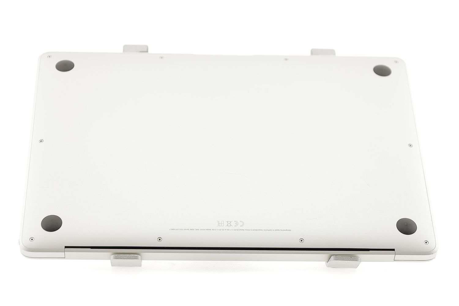 Apple MacBook Air 13″ 2020, M1 8 Cores, 8 GB, 7 core GPU 256 GB Silver - Kiváló