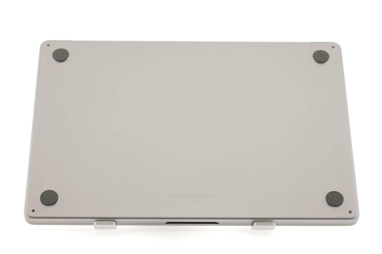 Apple MacBook Air 15″ 2023, M2 8 Cores, 8 GB, 10 core GPU 256 GB Space Gray - Ca nou