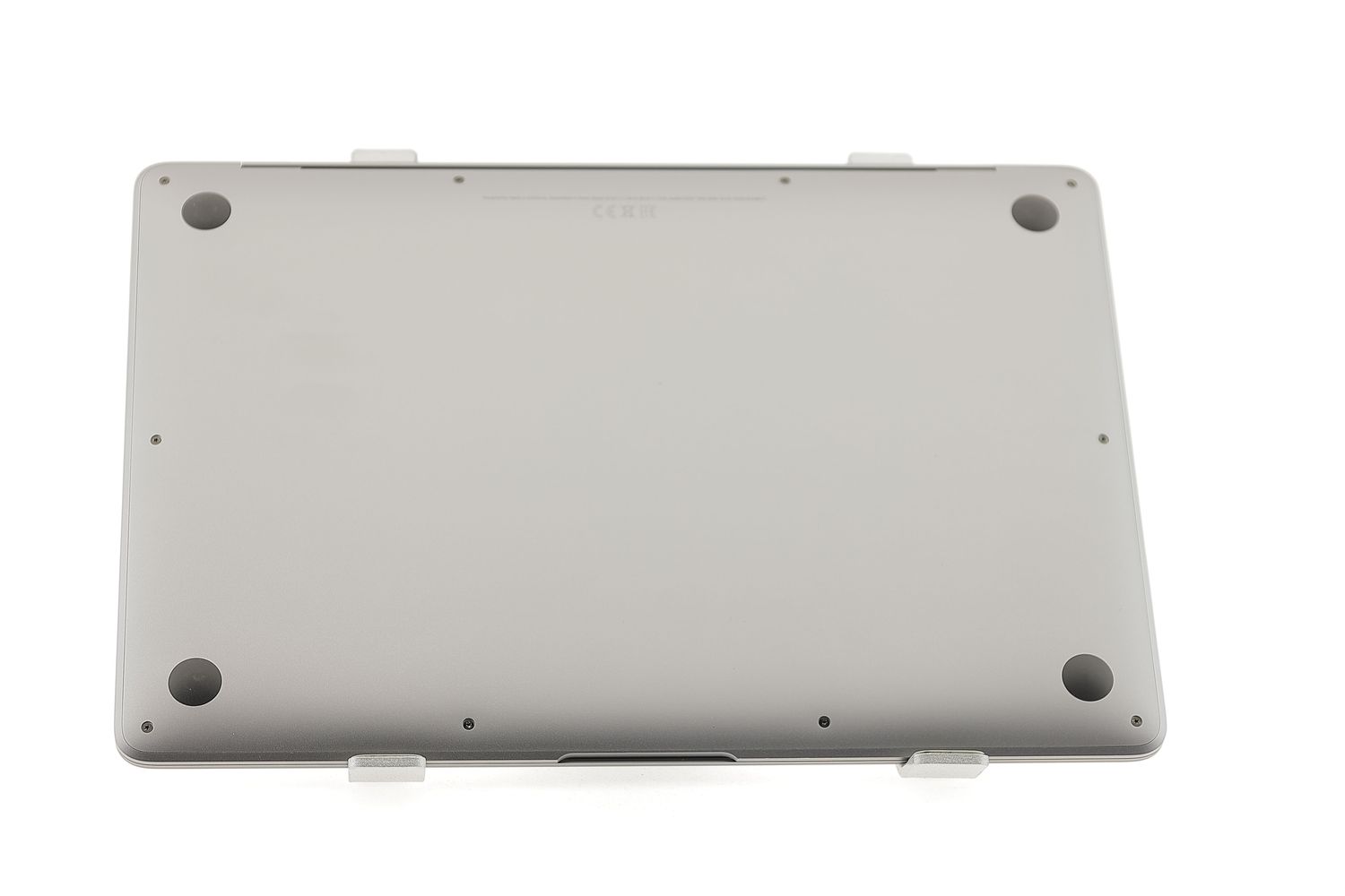 Apple MacBook Air 13″ 2020, M1 8 Cores, 8 GB, 7 core GPU 256 GB Space Gray - Ca nou
