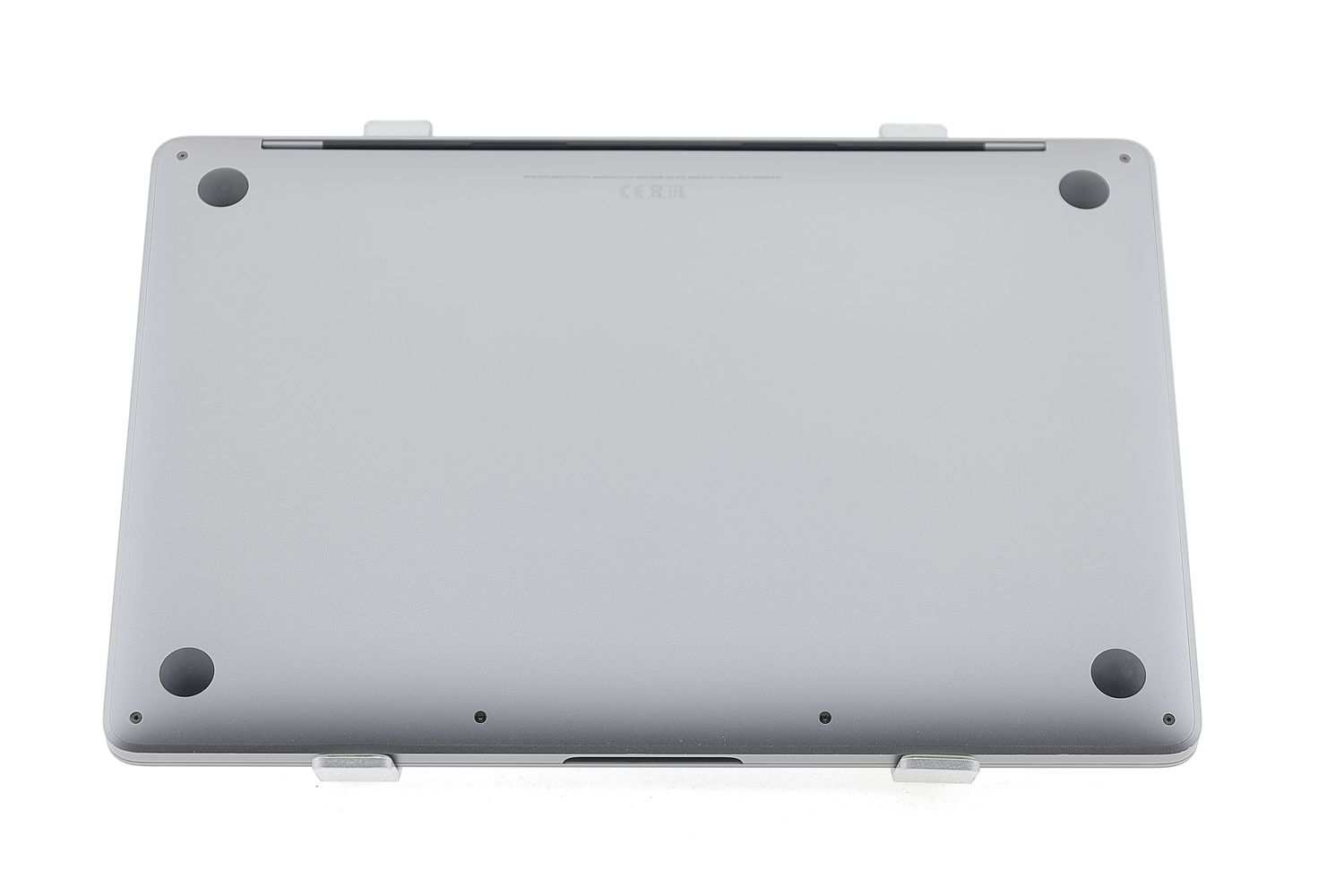 Apple MacBook Pro 13″ 2022, M2 8 Cores, 8 GB, 10 core GPU, Space