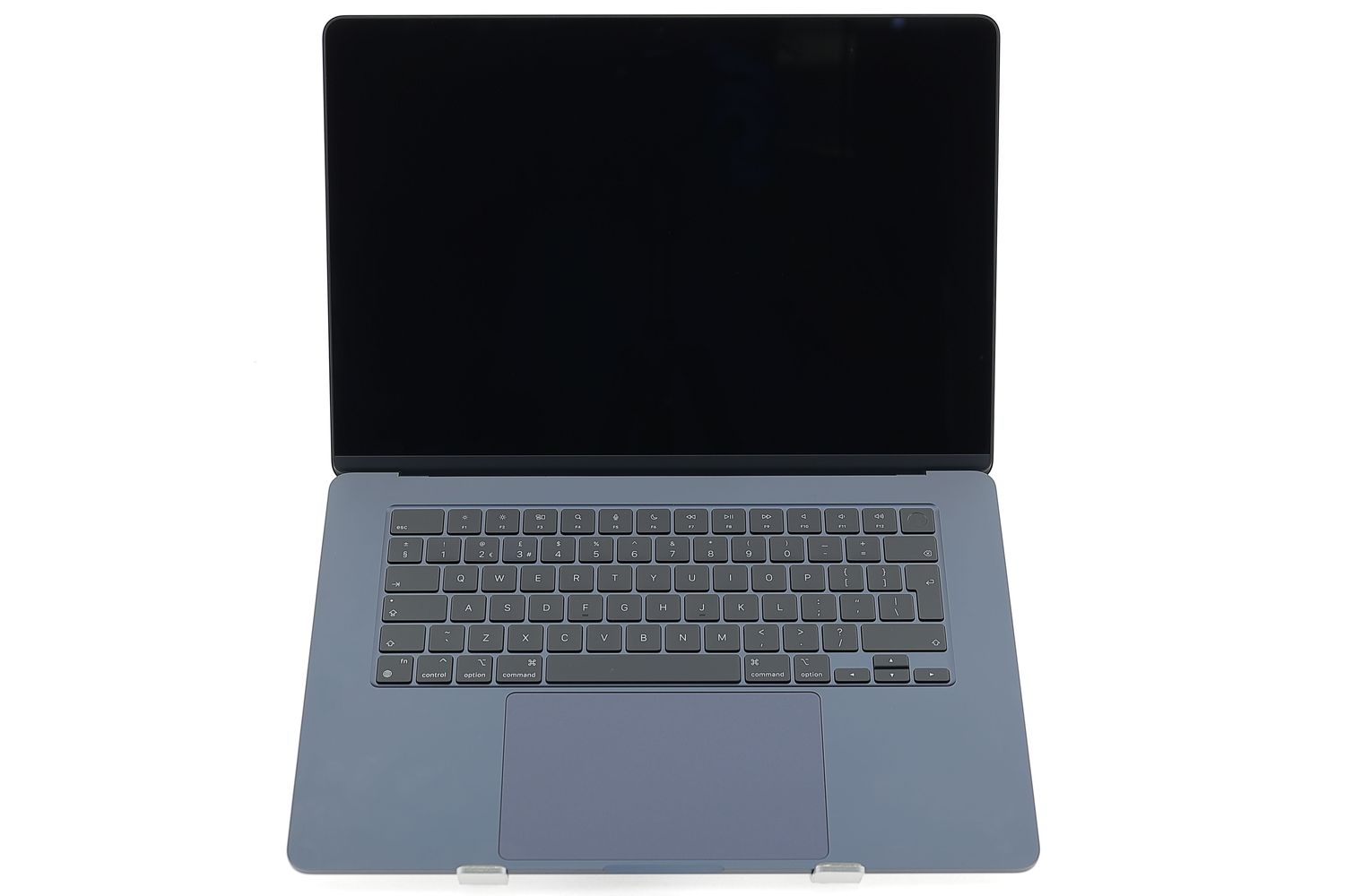Apple MacBook Air 15″ 2024, M3 8 Cores, 8 GB, 10 core GPU 256 GB Midnight - Újszerű