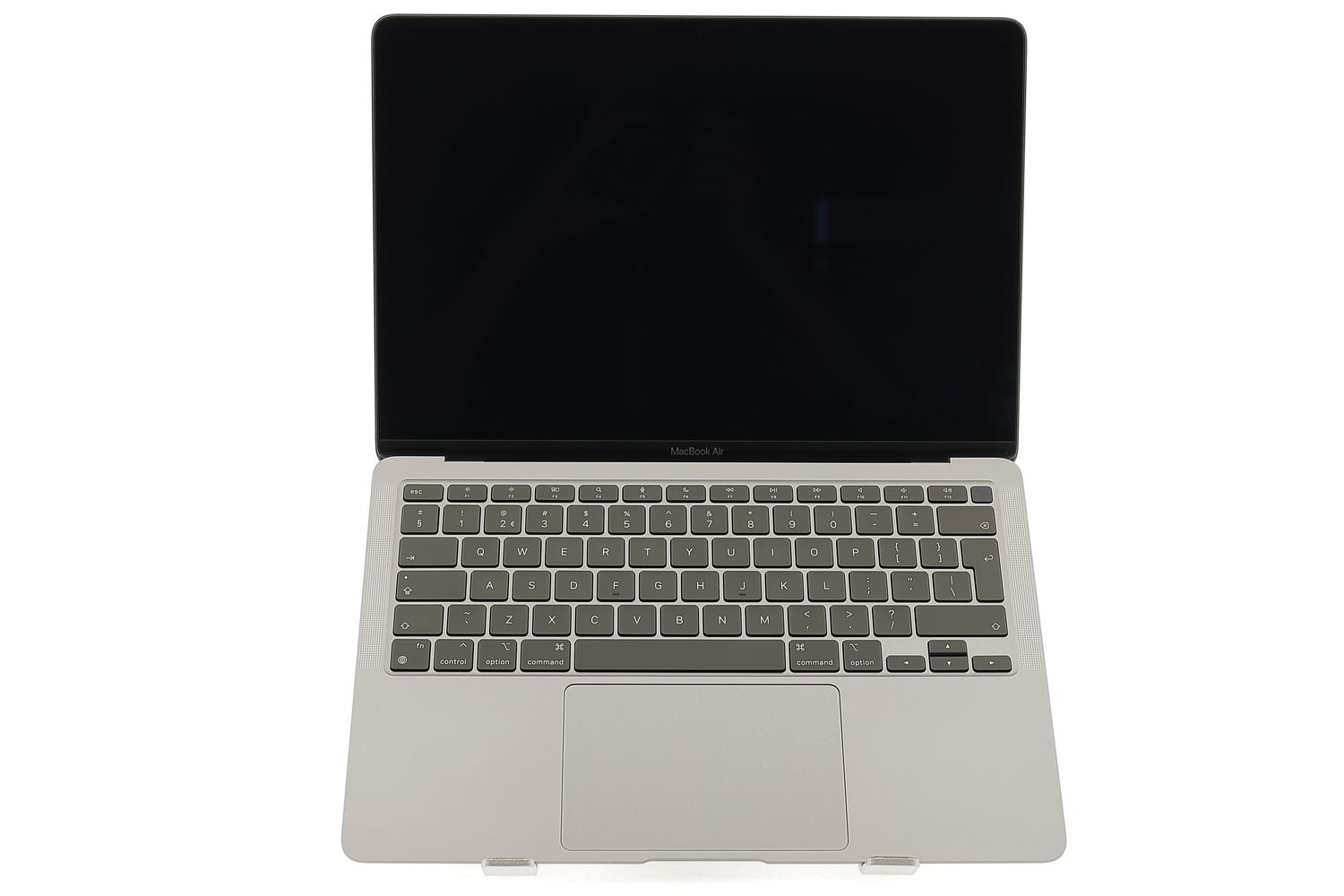 Apple MacBook Air 13″ 2020, M1 8 Cores, 8 GB, 7 core GPU 256 GB Space Gray - Като нов