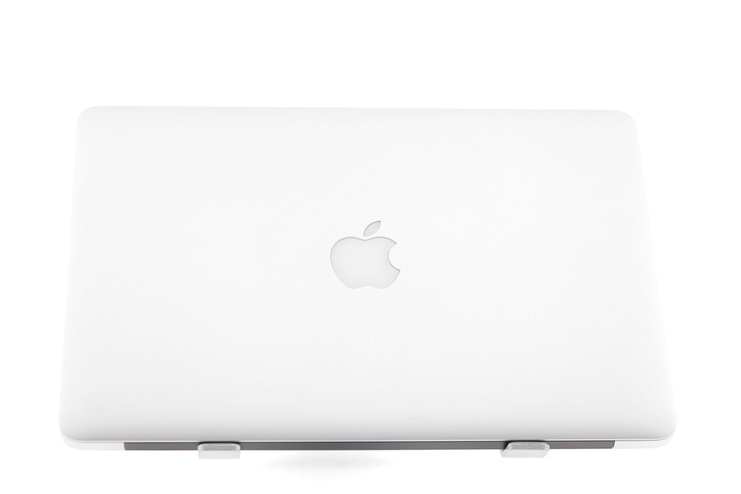 Apple MacBook Air 13″ 2017, i5 1.8 GHz, 8 GB, HD Graphics 6000 128 GB Silver