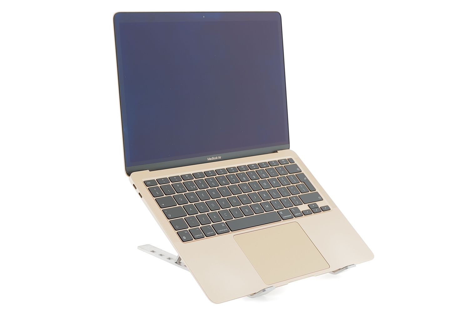 Apple MacBook Air 13″ 2020, i7 1.2 GHz, 8 GB, Intel Iris Plus 512 GB Gold - Nagyon jó