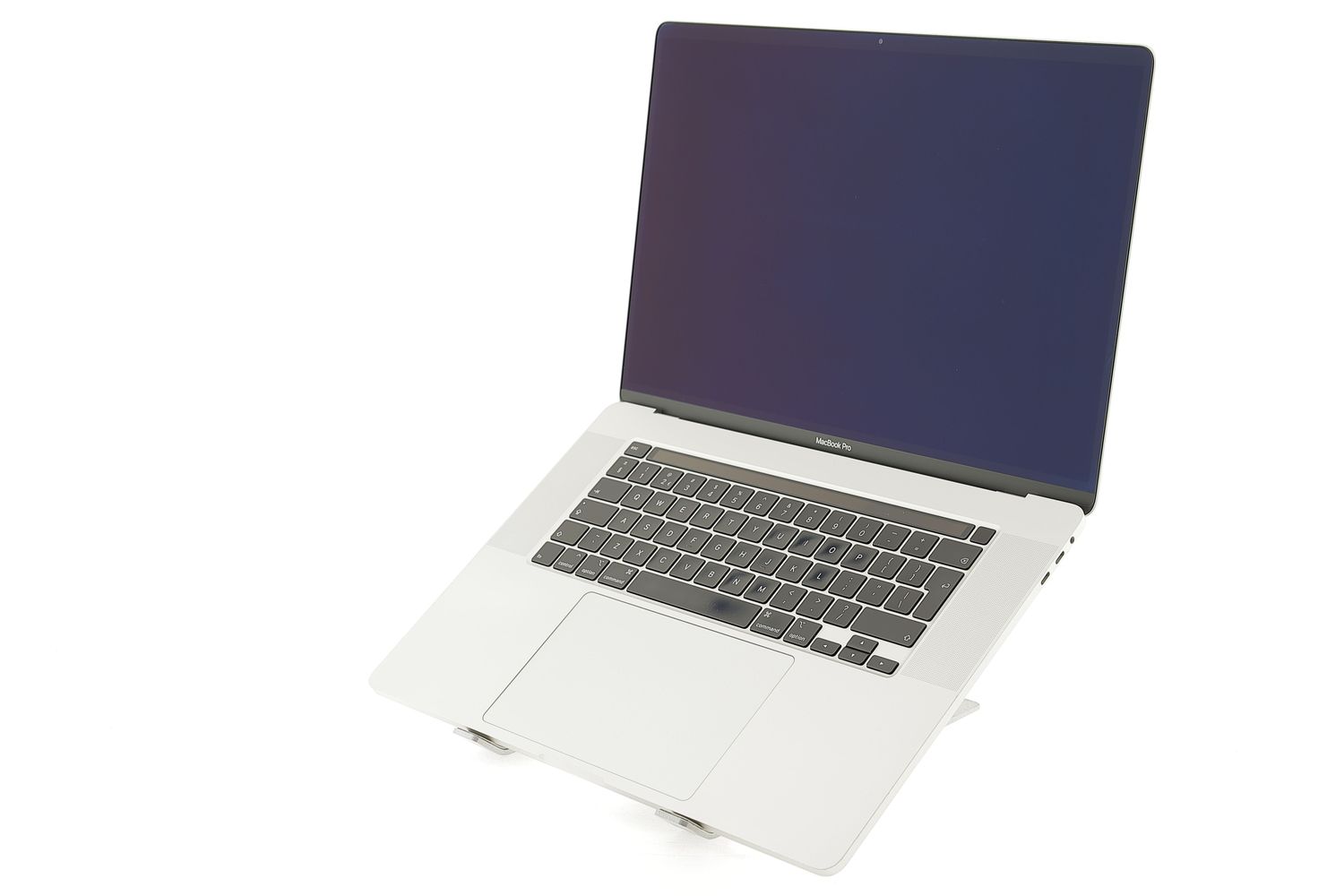 Apple MacBook Pro 16″ Touch Bar 2019, i9 2.3 GHz, 32 GB, AMD Radeon Pro 5500M 1 TB Silver - Bun