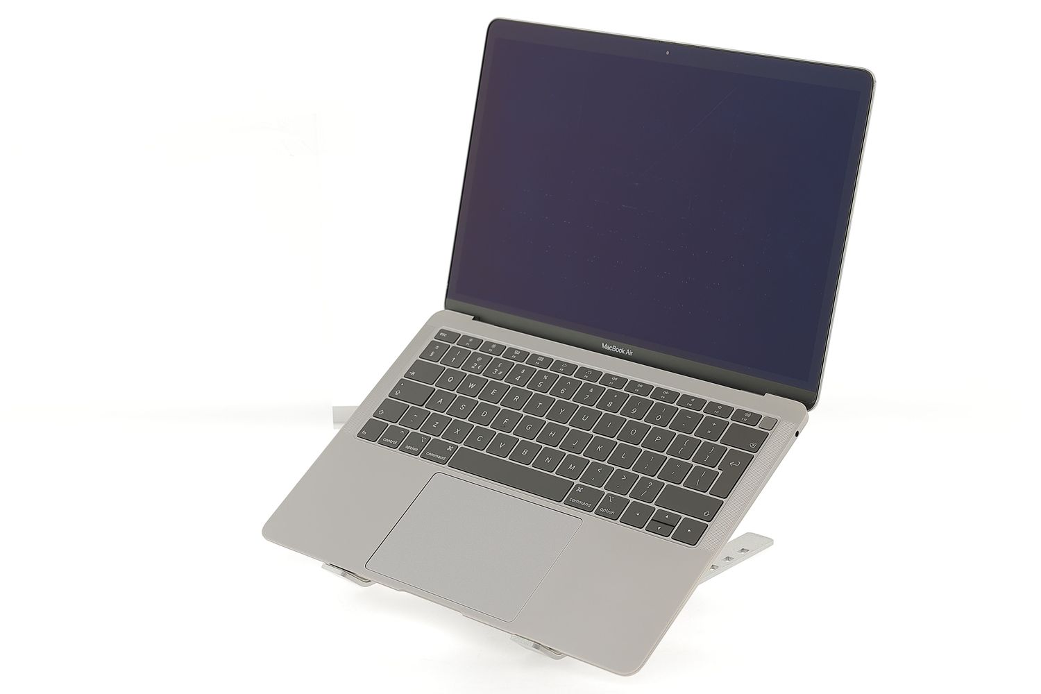Apple MacBook Air 13″ 2019, i5 1.6 GHz, 8 GB, Intel UHD Graphics 617 128 GB Space Gray - Εξαιρετικό