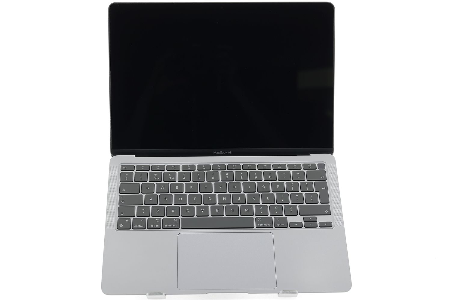 Apple MacBook Air 13″ 2020, M1 8 Cores, 8 GB, 7 core GPU 256 GB Space Gray - Kiváló
