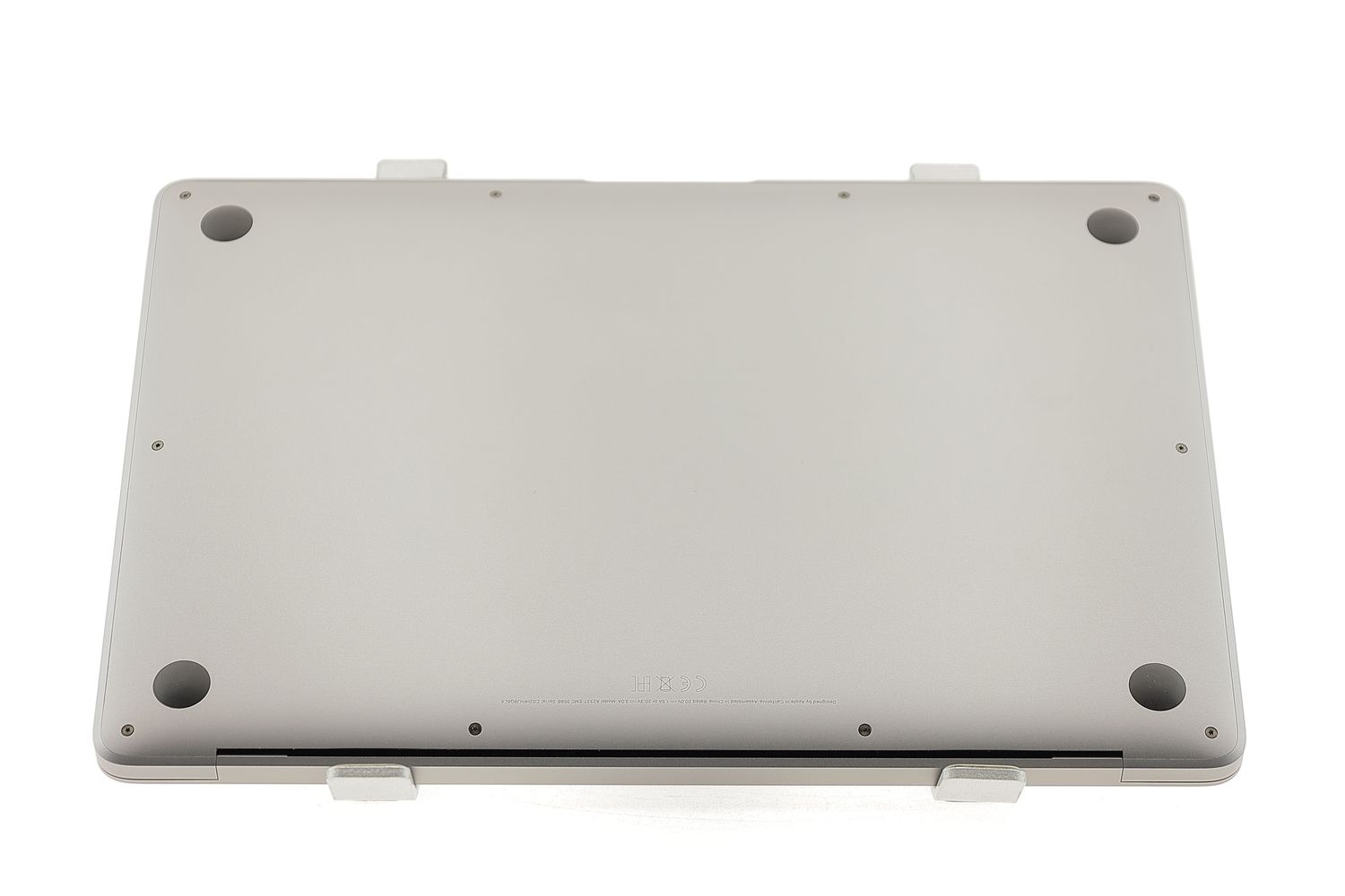 Apple MacBook Air 13″ 2020, M1 8 Cores, 8 GB, 7 core GPU 256 GB Space Gray - Като нов