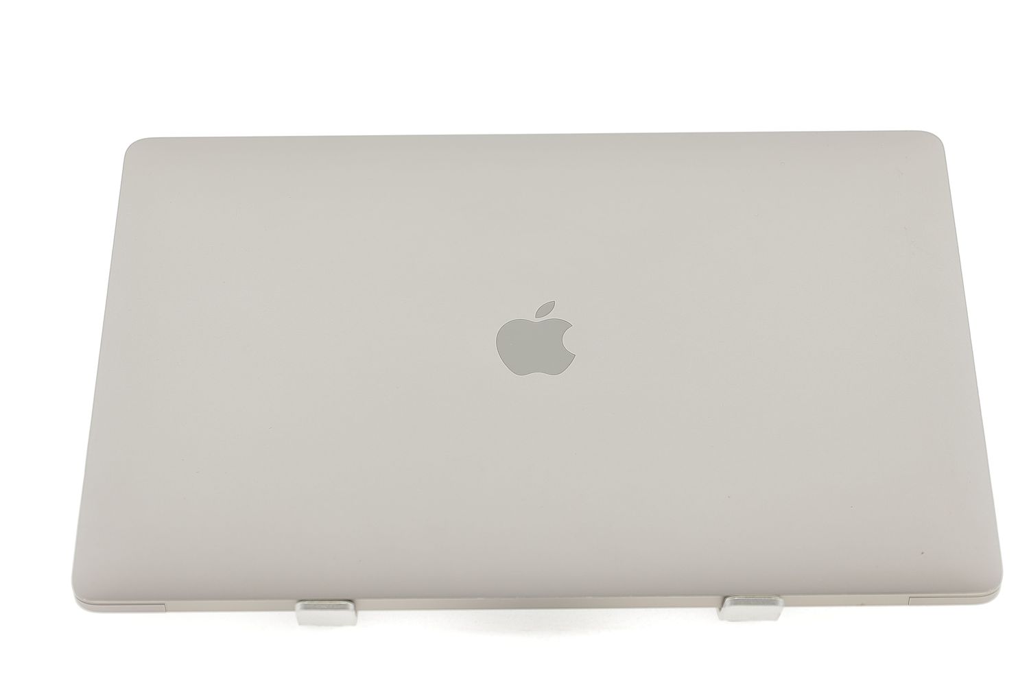 Apple MacBook Pro 15″ Touch Bar 2019, i9 2.4 GHz, 32 GB, AMD Radeon Pro 560x 1 TB Space Gray - Excelent