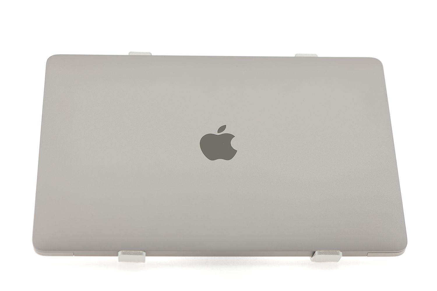 Apple MacBook Pro 13″ 2017, i7 2.5 GHz, 16 GB, Intel Iris Plus Graphics 640 256 GB Space Gray - Foarte bun