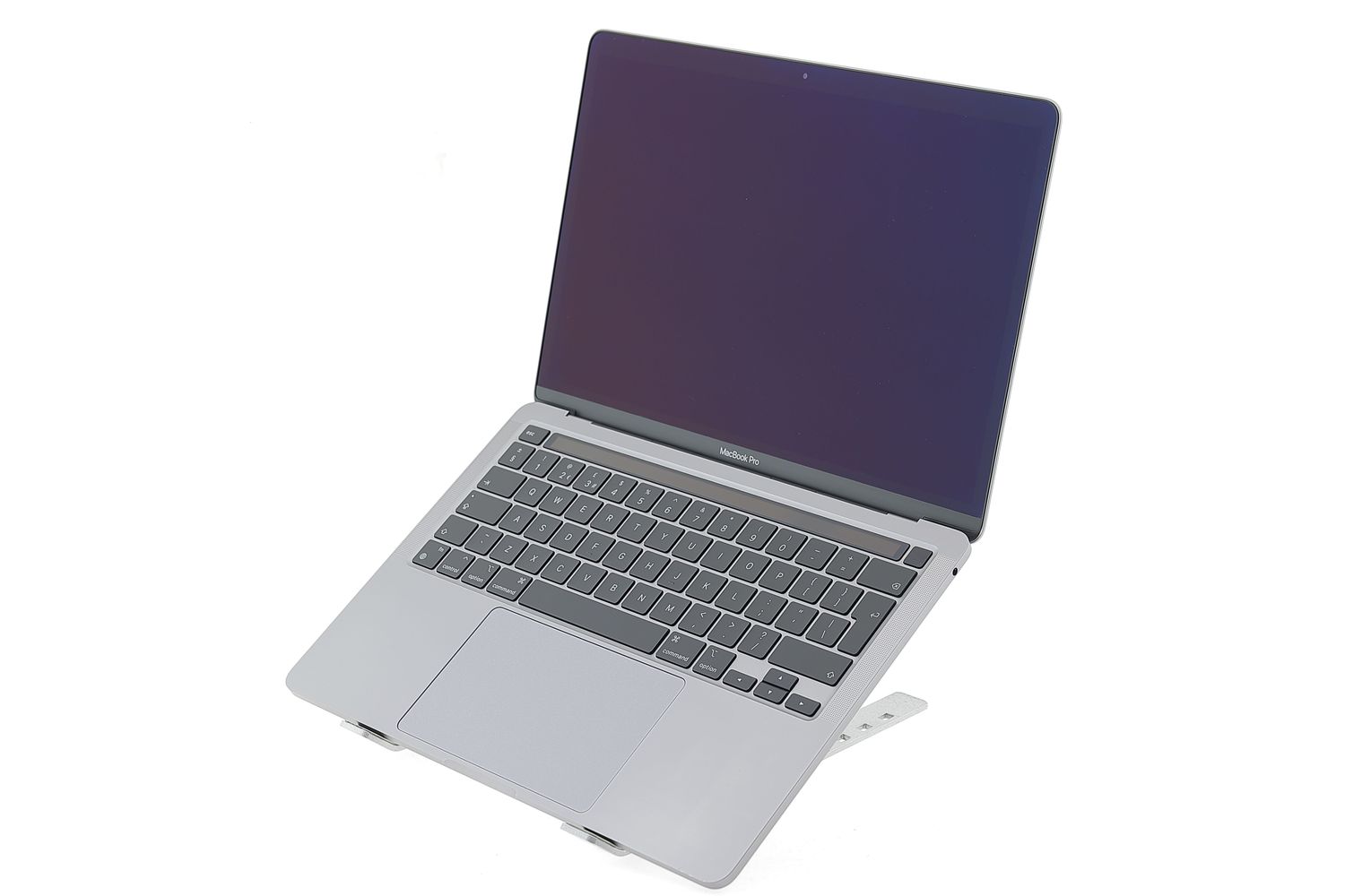 Apple MacBook Pro 13″ 2020, M1 8 Cores, 8 GB, 8 core GPU 256 GB Space Gray - Excelent