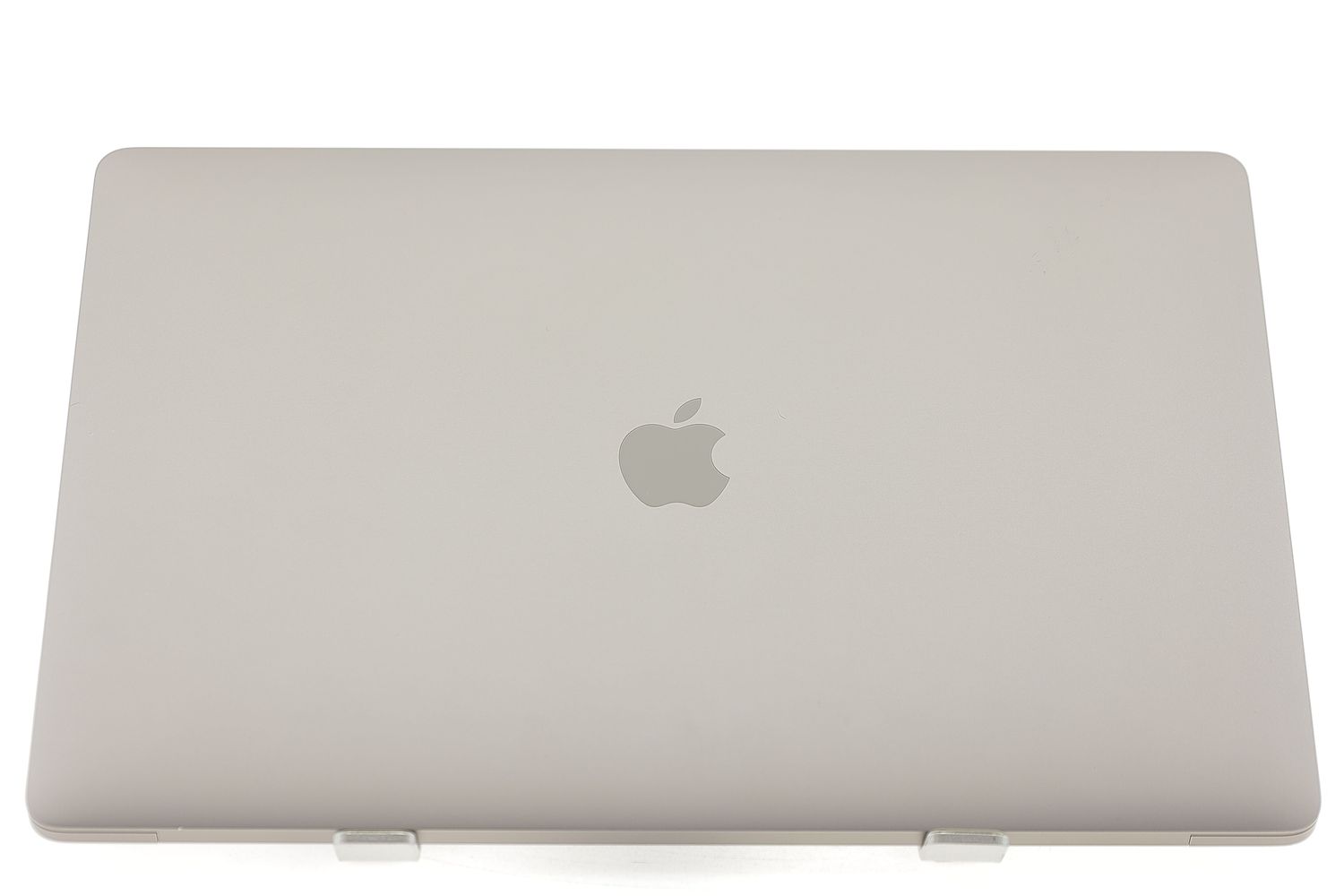 Apple MacBook Pro 15″ Touch Bar 2018, i7 2.2 GHz, 16 GB, AMD Radeon Pro 555X 256 GB Space Gray - Kiváló