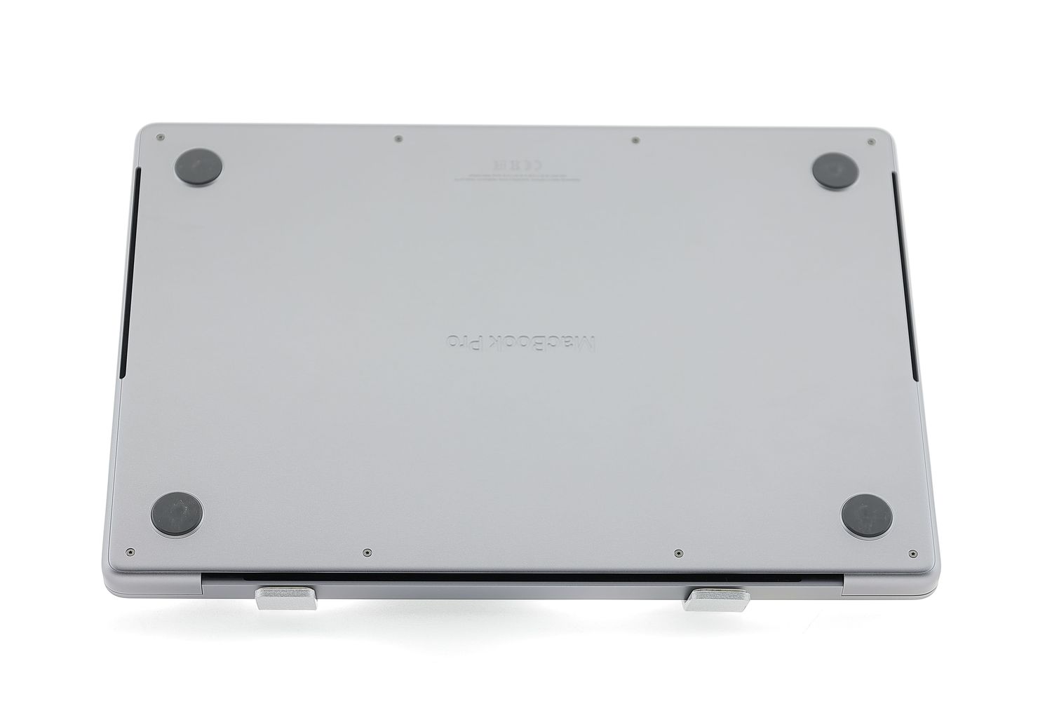 Apple MacBook Pro 14″ 2023, M2 Pro 10 Cores, 16 GB, 16 core GPU 512 GB Space Gray - Kiváló
