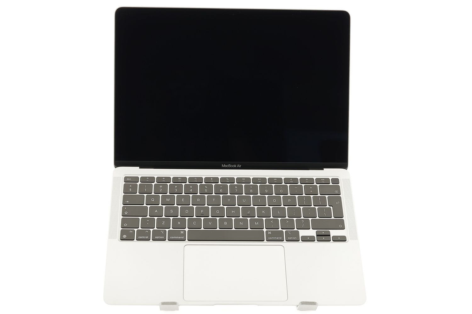 Apple MacBook Air 13″ 2020, M1 8 Cores, 16 GB, 7 core GPU 512 GB Silver - Újszerű