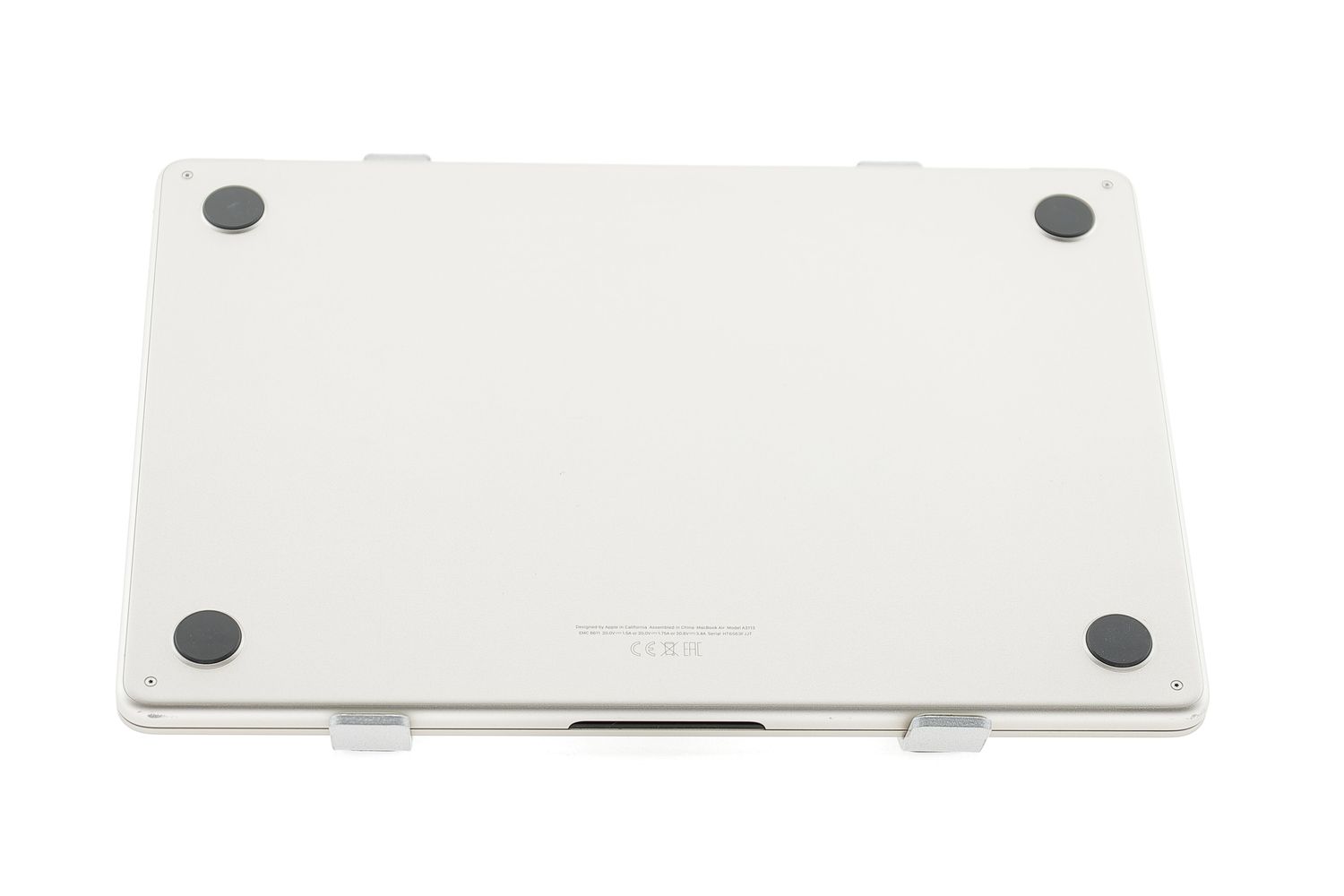 Apple MacBook Air 13″ 2024, M3 8 Cores, 16 GB, 8 core GPU 256 GB Starlight - Отлично