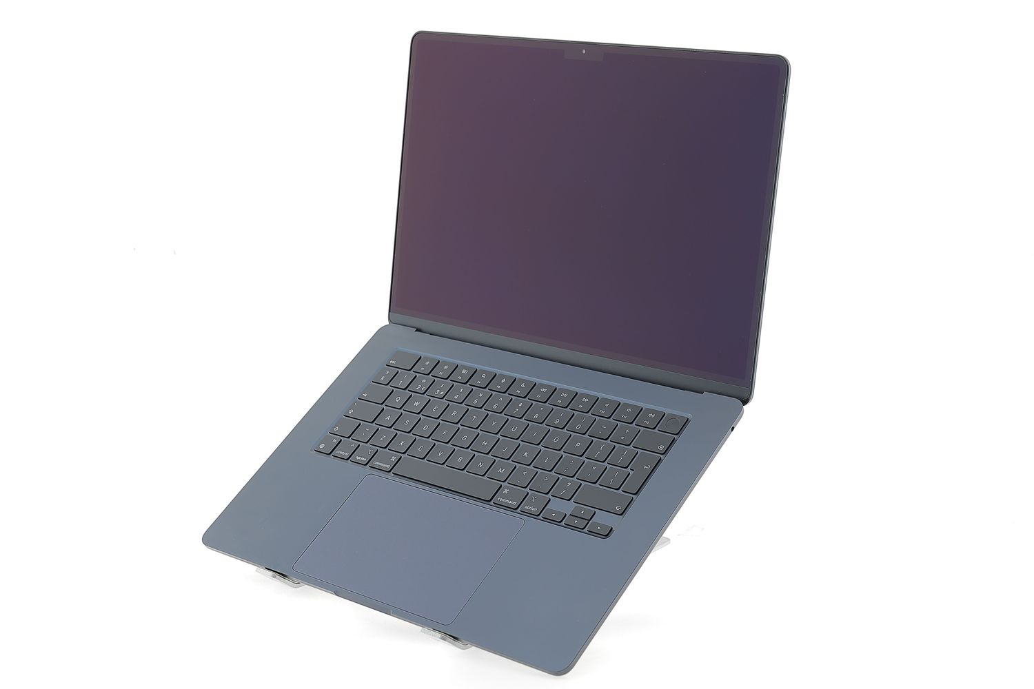 Apple MacBook Air 15″ 2023, M2 8 Cores, 8 GB, 10 core GPU 256 GB Midnight - Ca nou