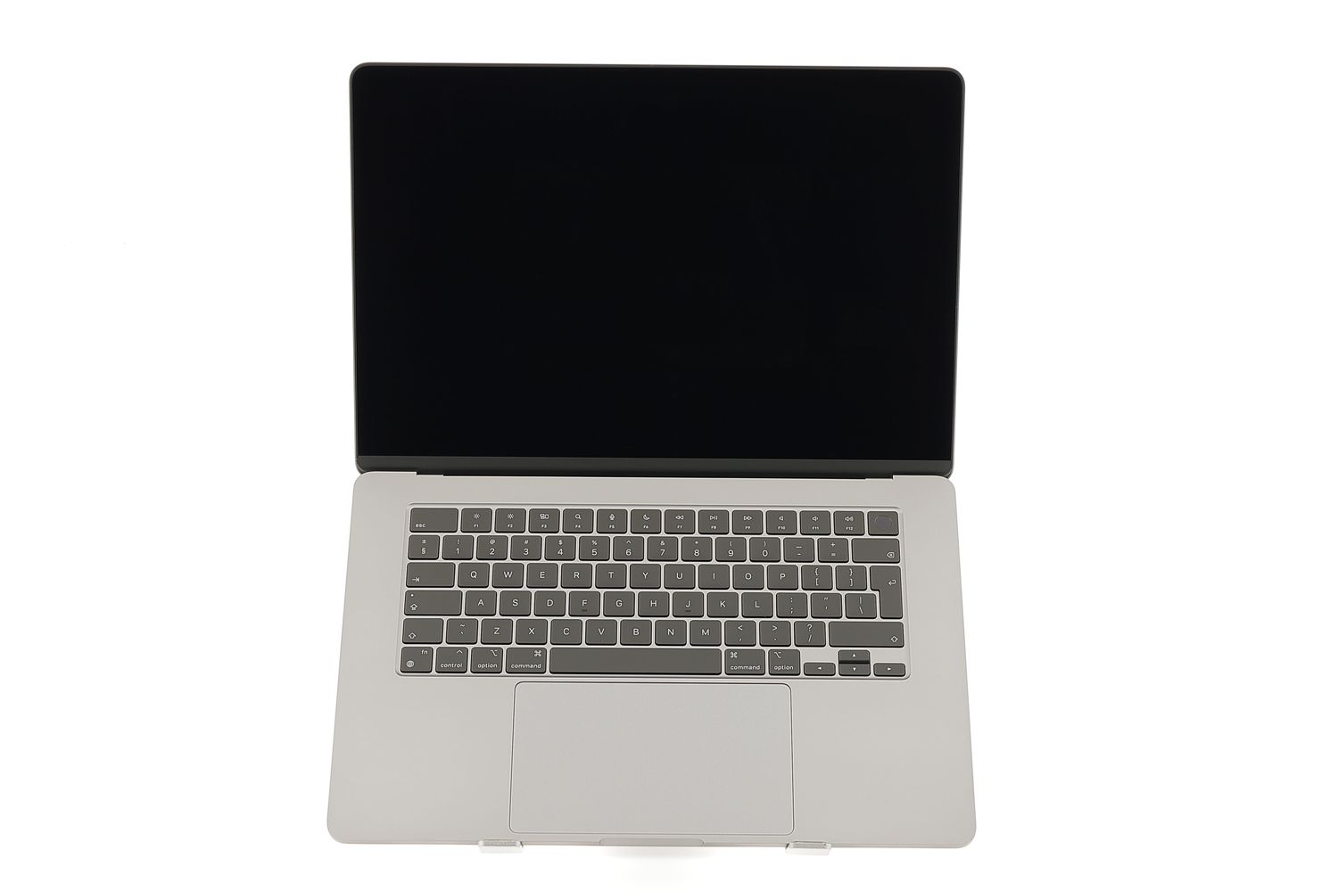 Apple MacBook Air 15″ 2024, M3 8 Cores, 24 GB, 10 core GPU 512 GB Space Gray - Újszerű