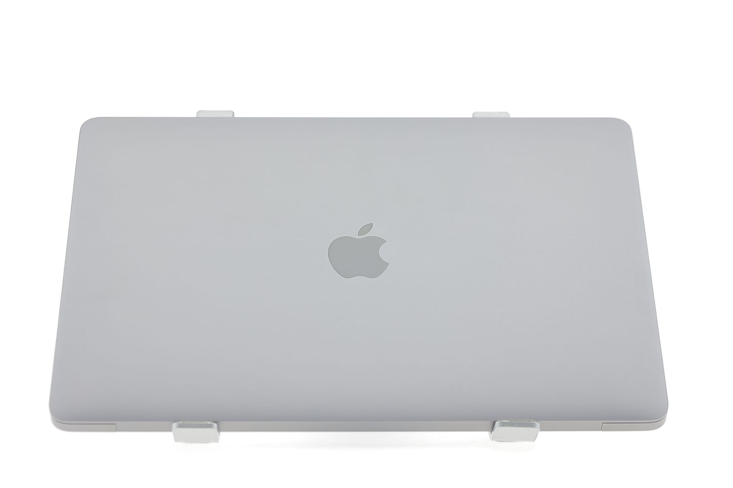 Apple MacBook Air 13″ 2020, M1 8 Cores, 8 GB, 7 core GPU 256 GB Space Gray - Като нов
