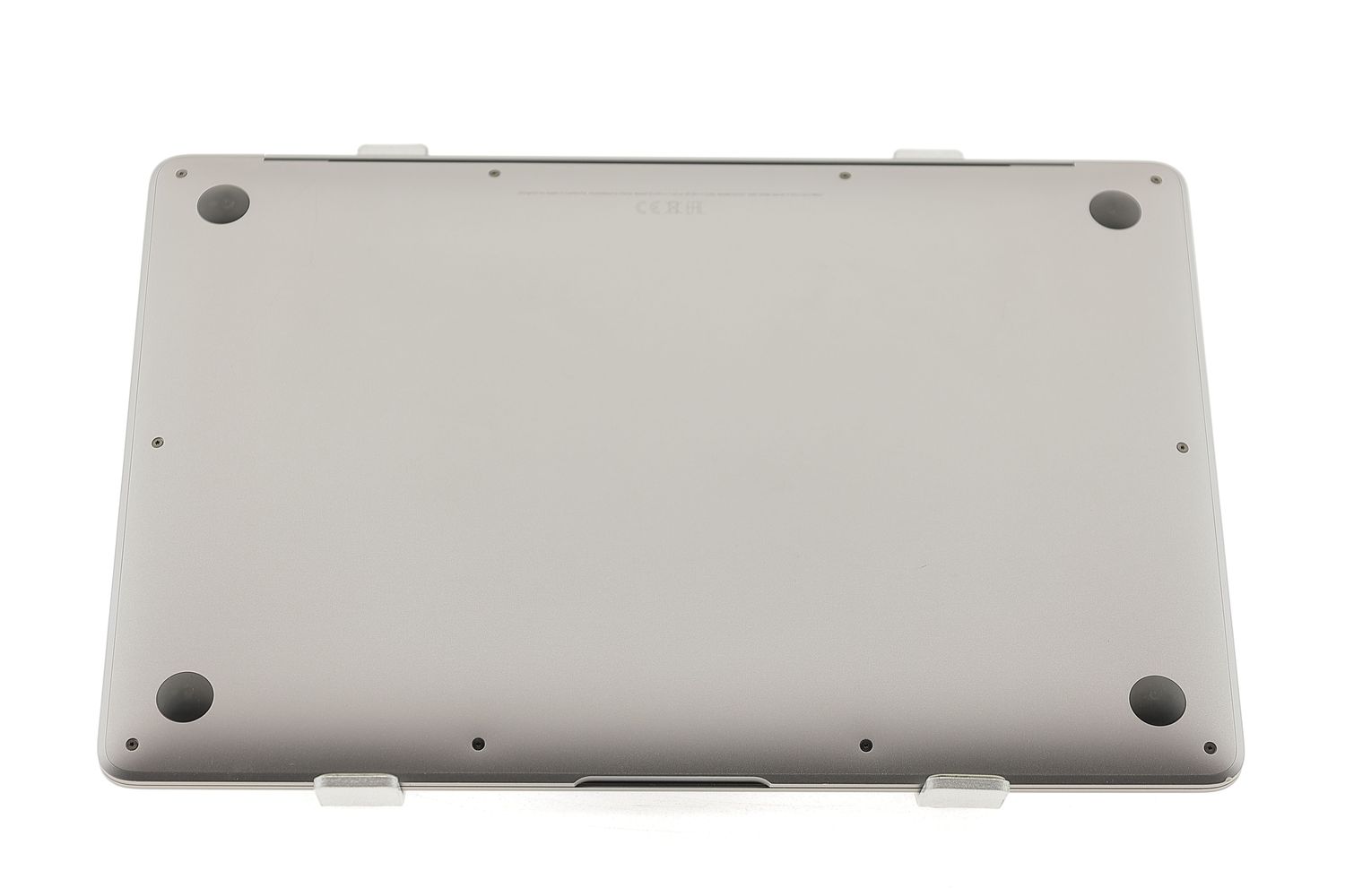 Apple MacBook Air 13″ 2020, M1 8 Cores, 16 GB, 7 core GPU 256 GB Space Gray - Kiváló