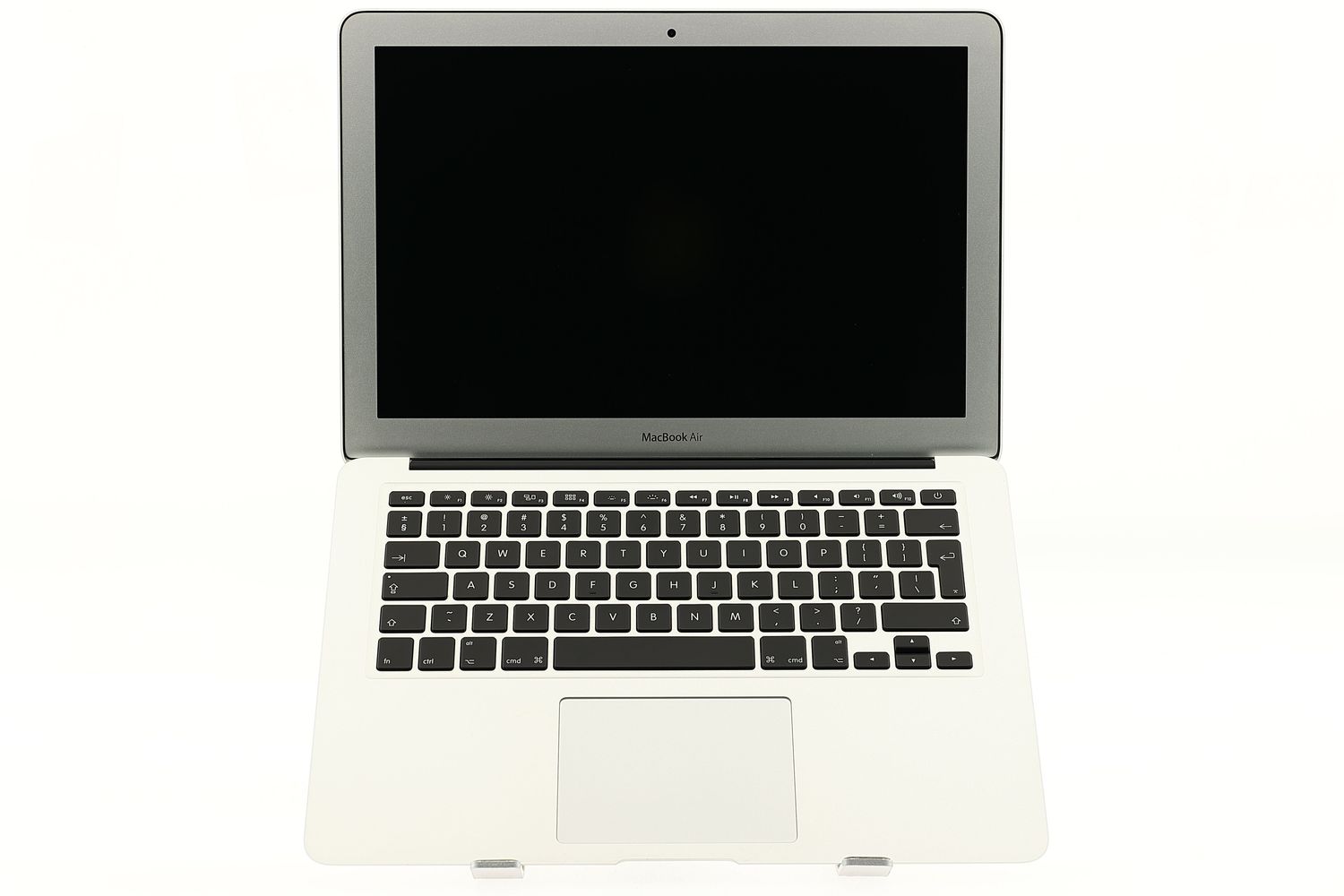 Apple MacBook Air 13″ 2017, i5 1.8 GHz, 8 GB, HD Graphics 6000 128 GB Silver - Отлично