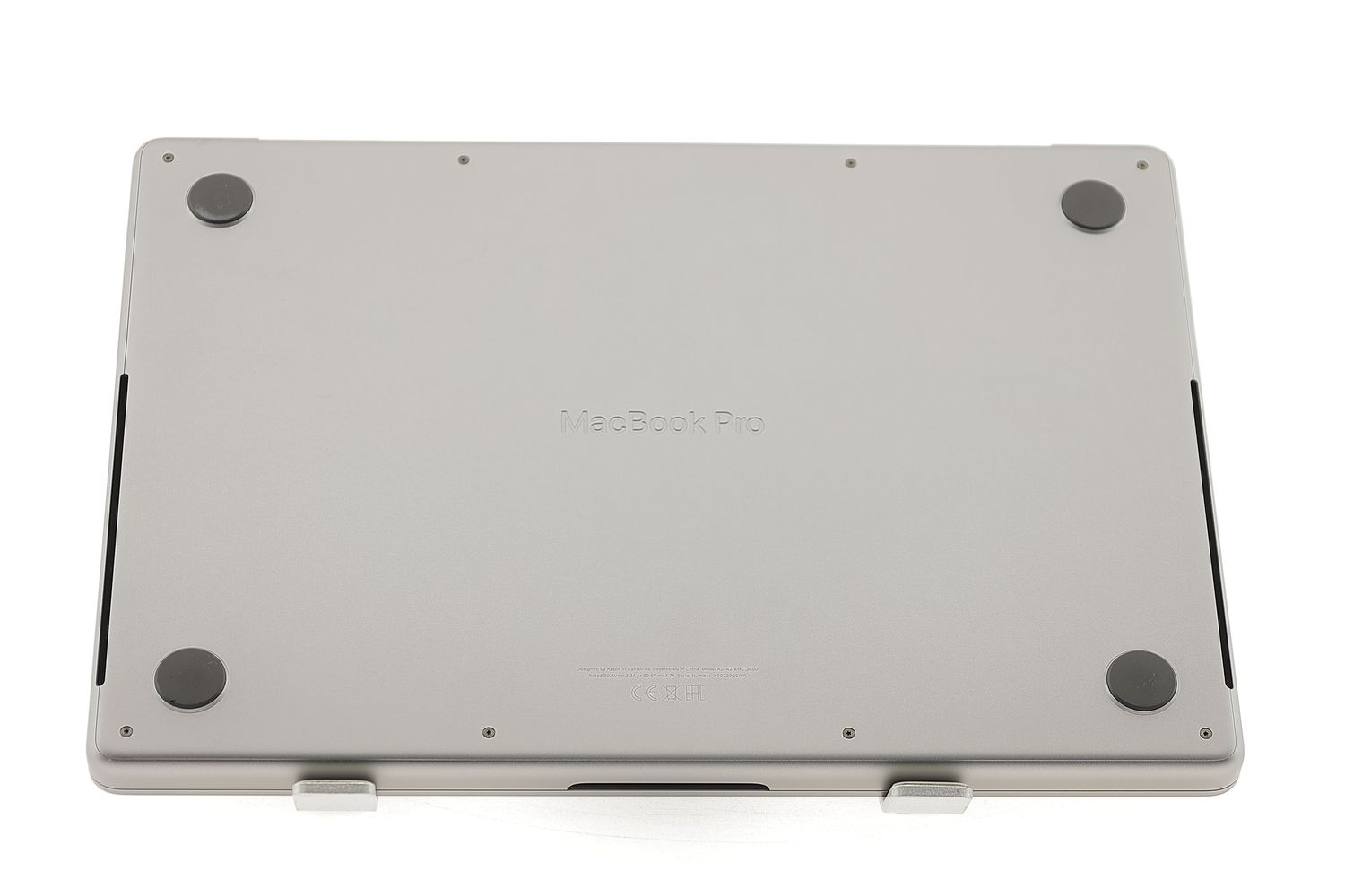 Apple MacBook Pro 14″ 2021, M1 Pro 8 Cores, 16 GB, 14 core GPU 512 GB Space Gray - Excelent