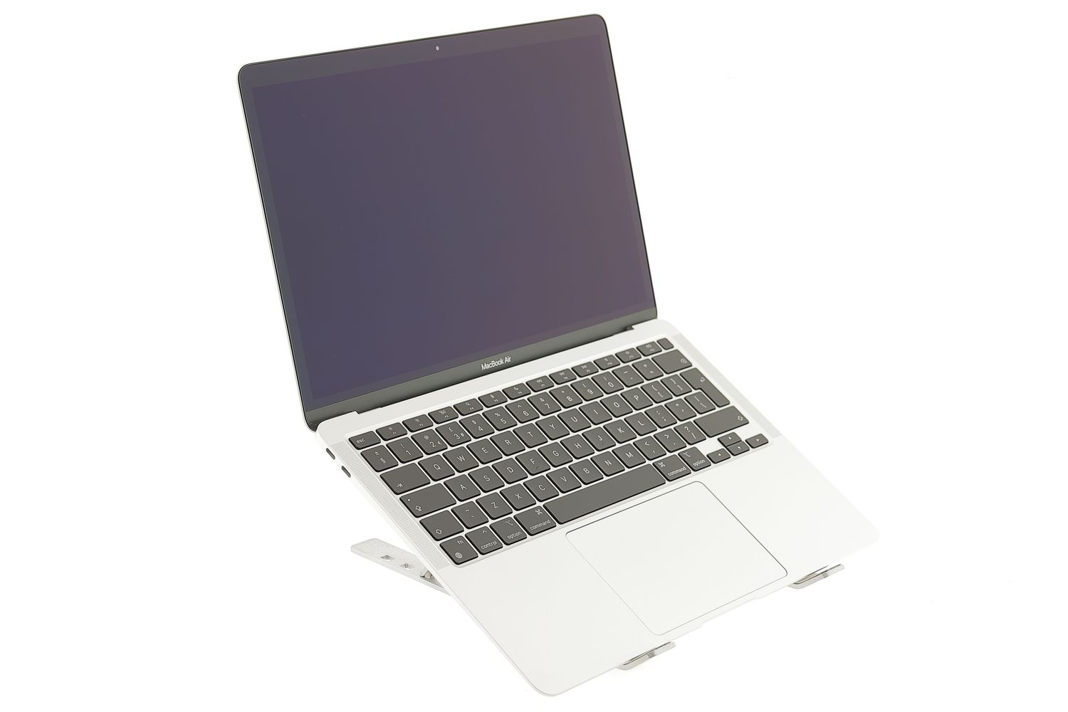 Apple MacBook Air 13″ 2020, M1 8 Cores, 8 GB, 7 core GPU 256 GB Silver - Като нов