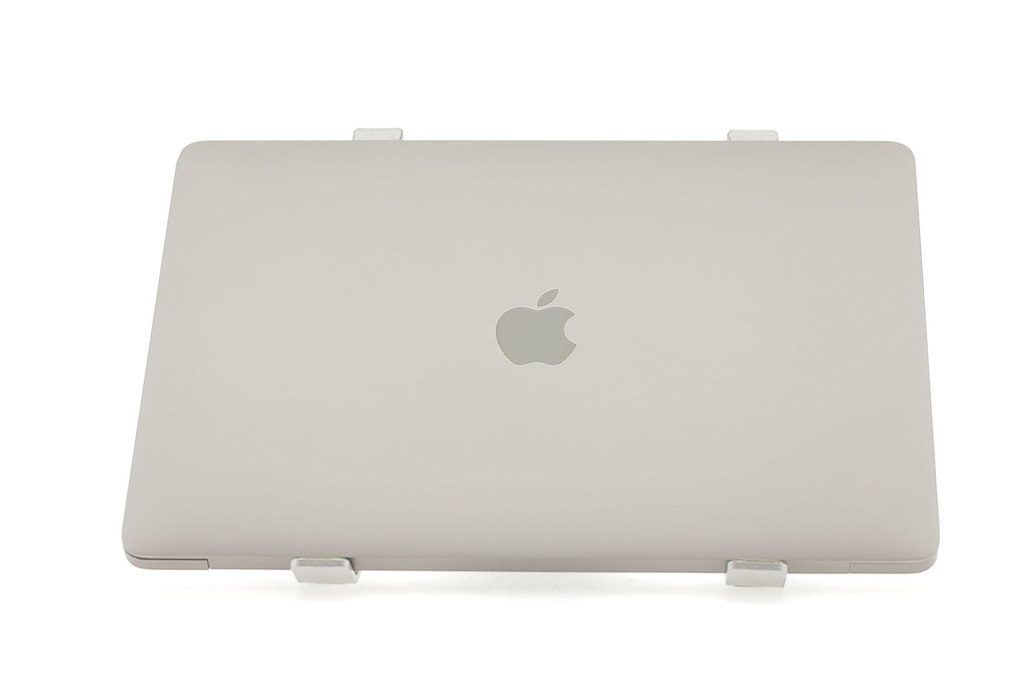 Apple MacBook Air 13″ 2019, i5 1.6 GHz, 8 GB, Intel UHD Graphics 617 256 GB Space Gray - Много добро