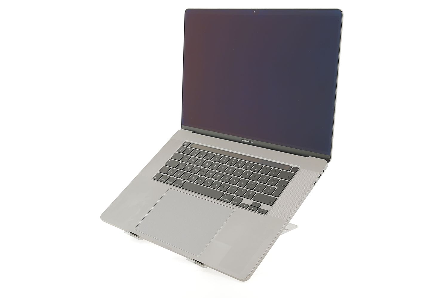 Apple MacBook Pro 16″ Touch Bar 2019, i7 2.6 GHz, 32 GB, AMD Radeon Pro 5300M 512 GB Space Gray - Foarte bun