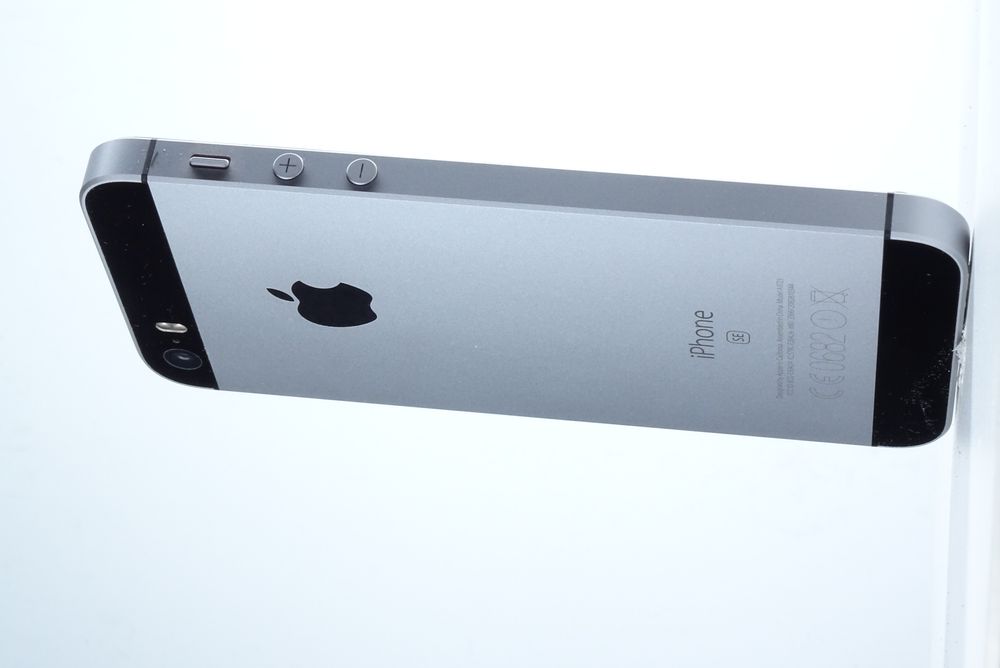 Telefon mobil Apple iPhone SE, Space Grey, 32 GB,  Ca Nou
