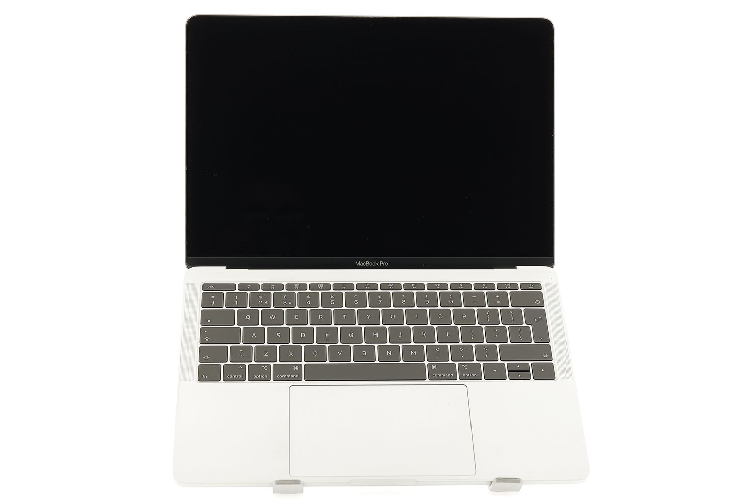 Apple MacBook Pro 13″ 2017, i5 2.3 GHz, 8 GB, Intel Iris Plus Graphics 640 256 GB Silver - Excelent