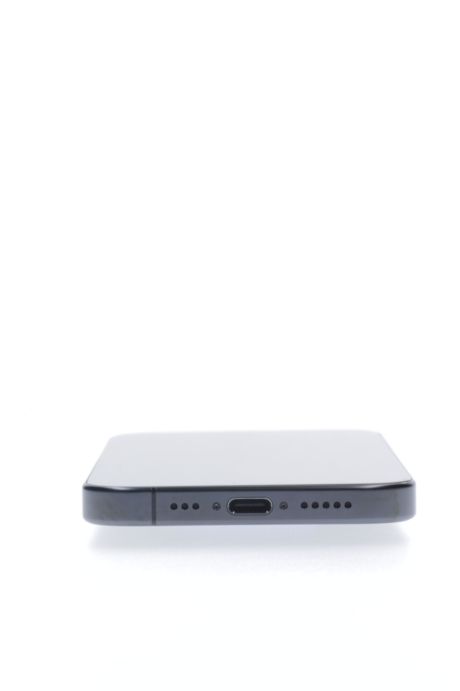 Apple iPhone 15 Pro 128 GB Black Titanium - Foarte bun
