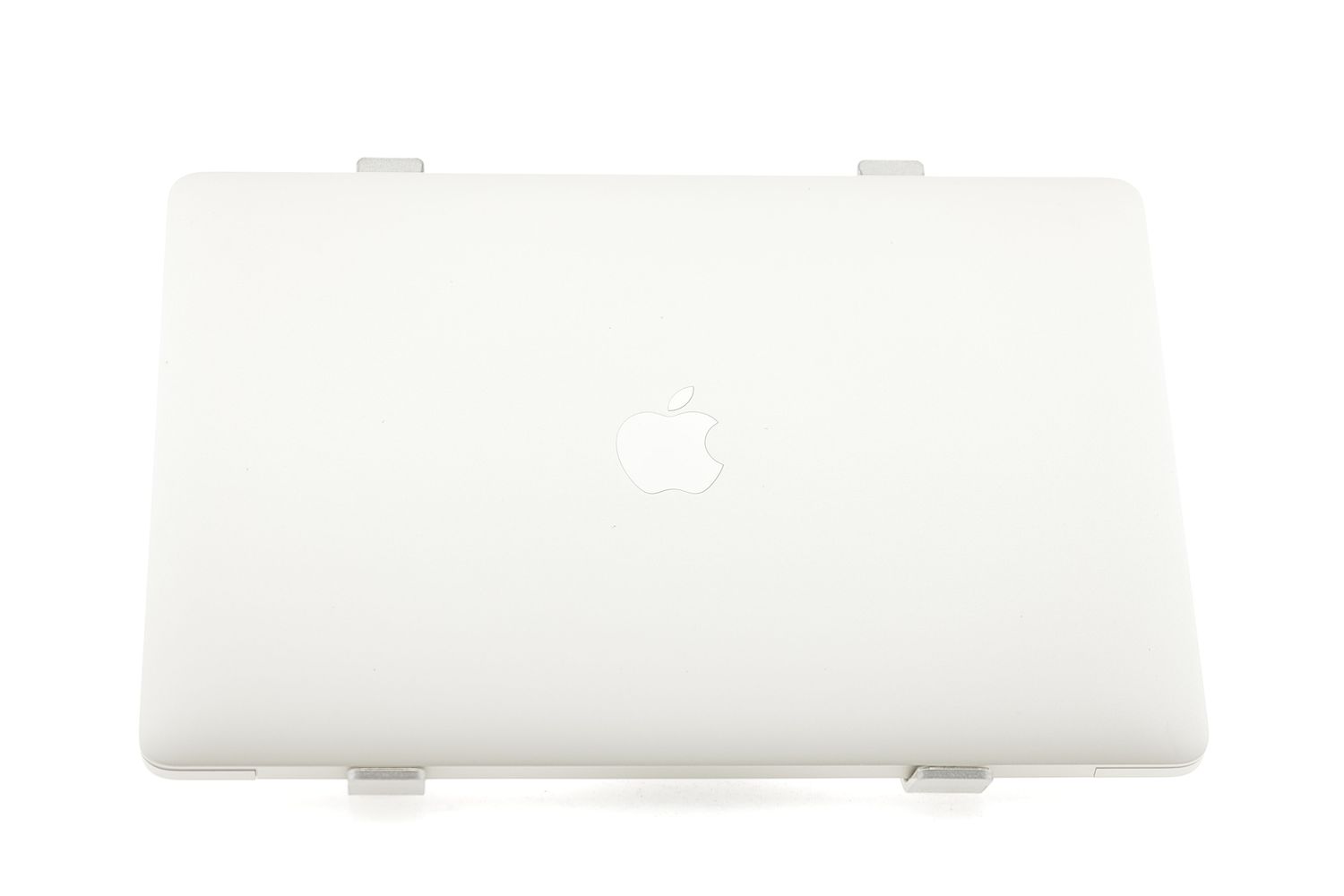 Apple MacBook Pro 13″ Touch Bar 2019, i5 1.4 GHz, 8 GB, Iris Plus Graphics 645 128 GB Silver - Отлично