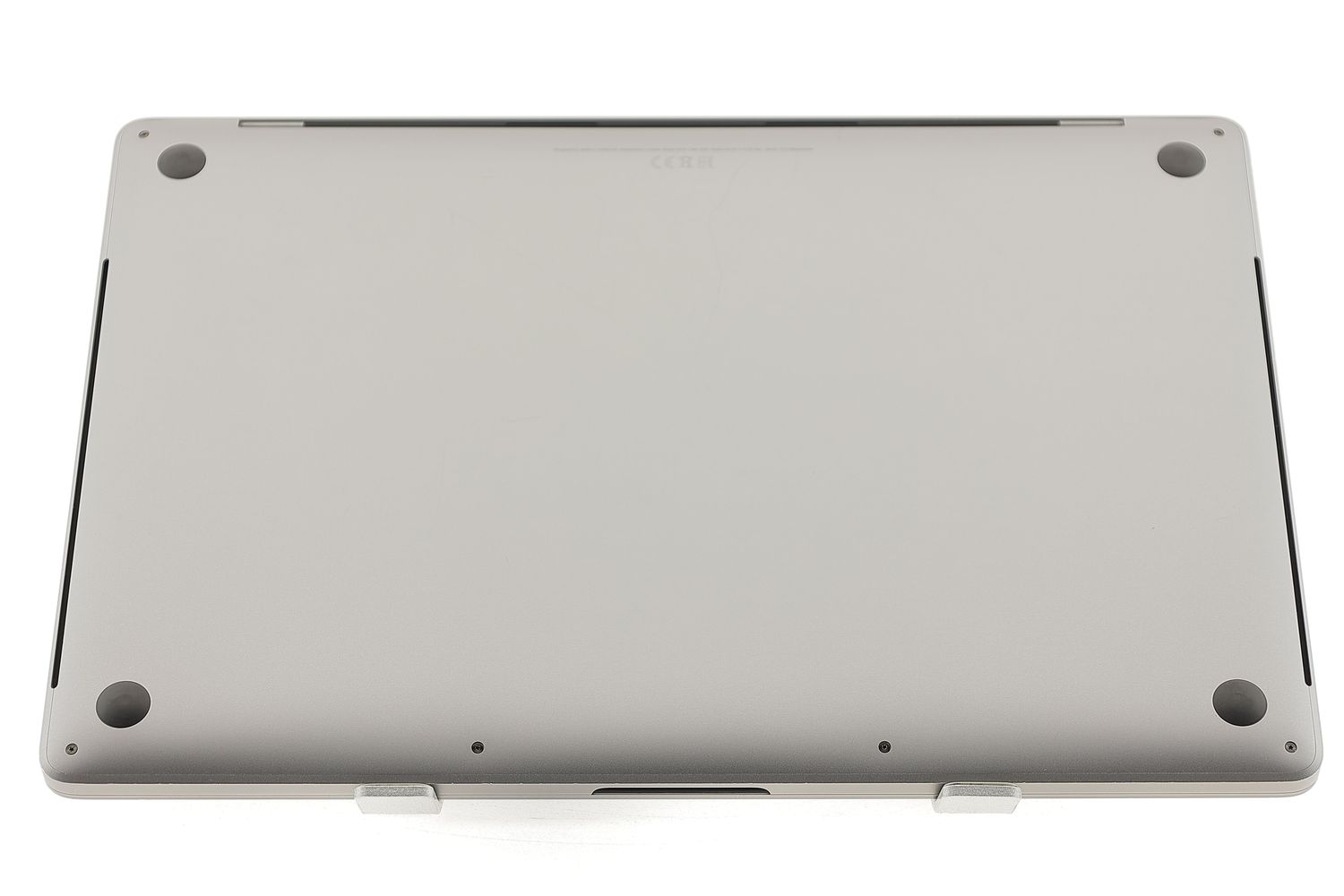 Apple MacBook Pro 16″ Touch Bar 2019, i7 2.6 GHz, 16 GB, AMD Radeon Pro 5300M 512 GB Space Gray - Ca nou
