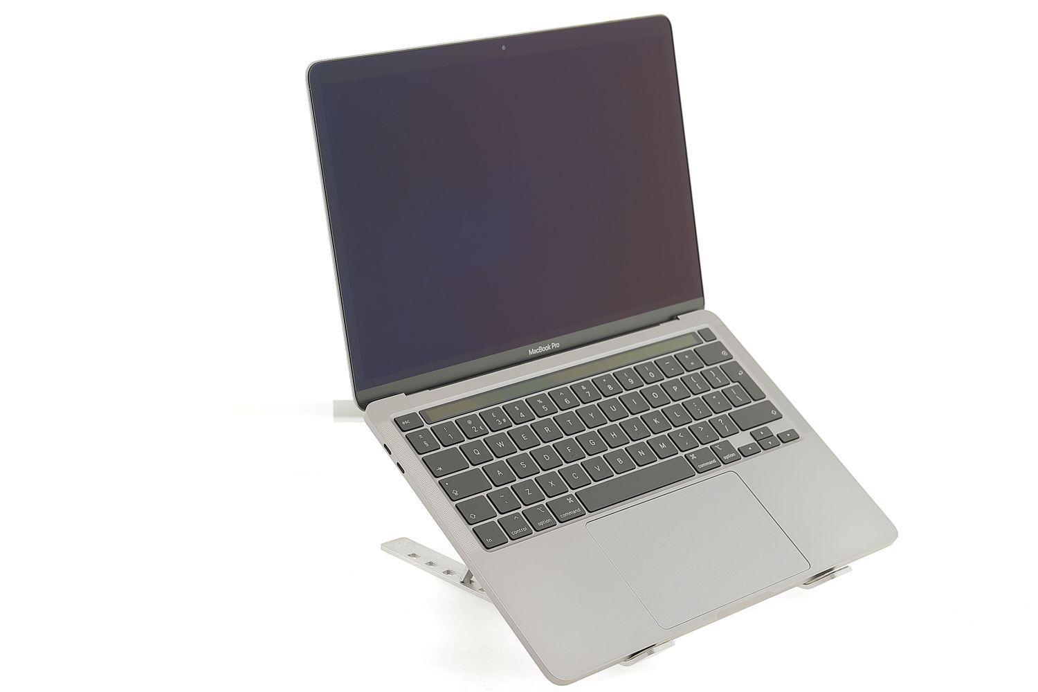 Apple MacBook Pro 13″ Touch Bar 2020, i5 1.4 GHz, 16 GB, Intel Iris Plus Graphics 645 256 GB Space Gray - Excelent