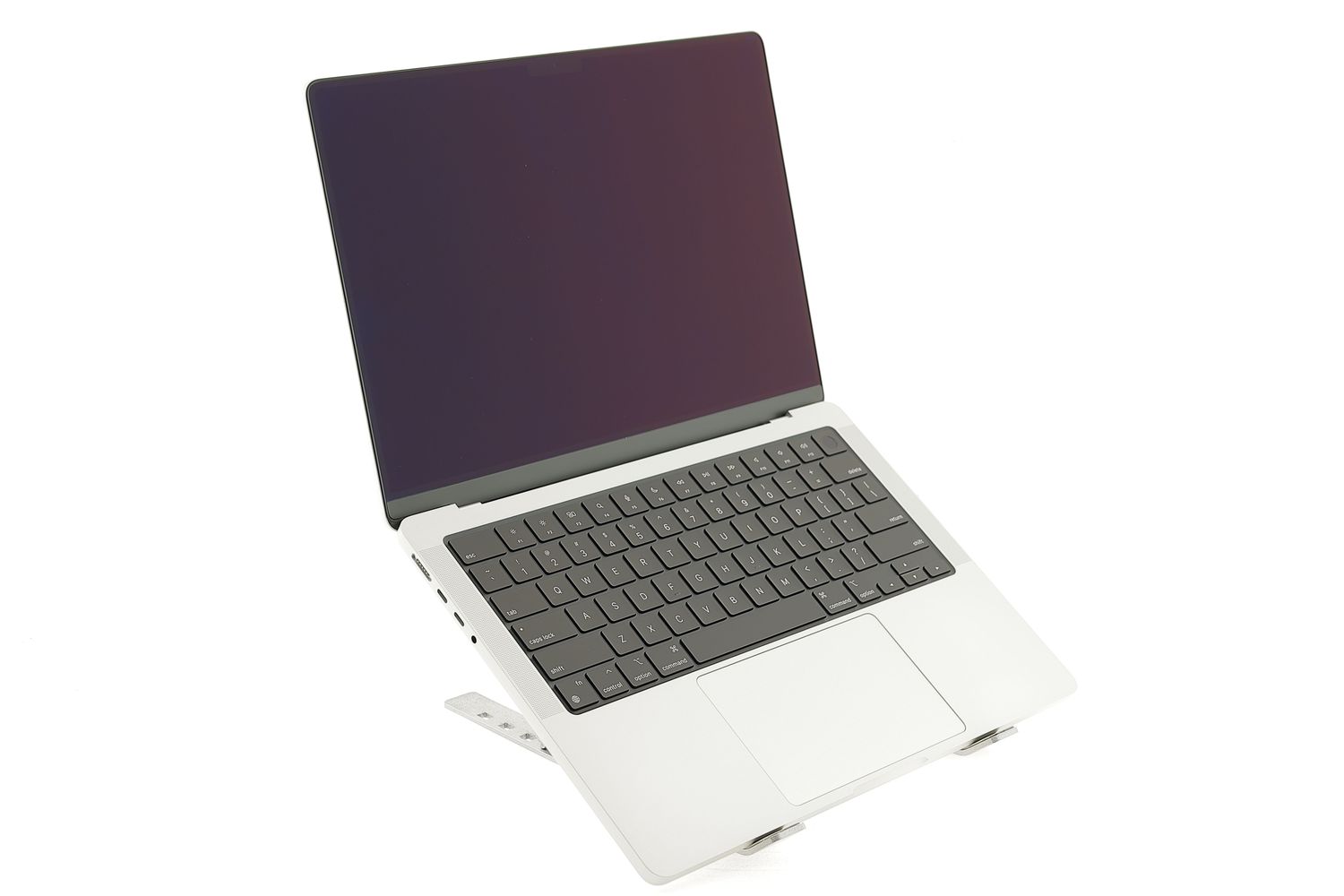 Apple MacBook Pro 14″ 2021, M1 Pro 10 Cores, 16 GB, 16 core GPU 1 TB Silver - Ca nou