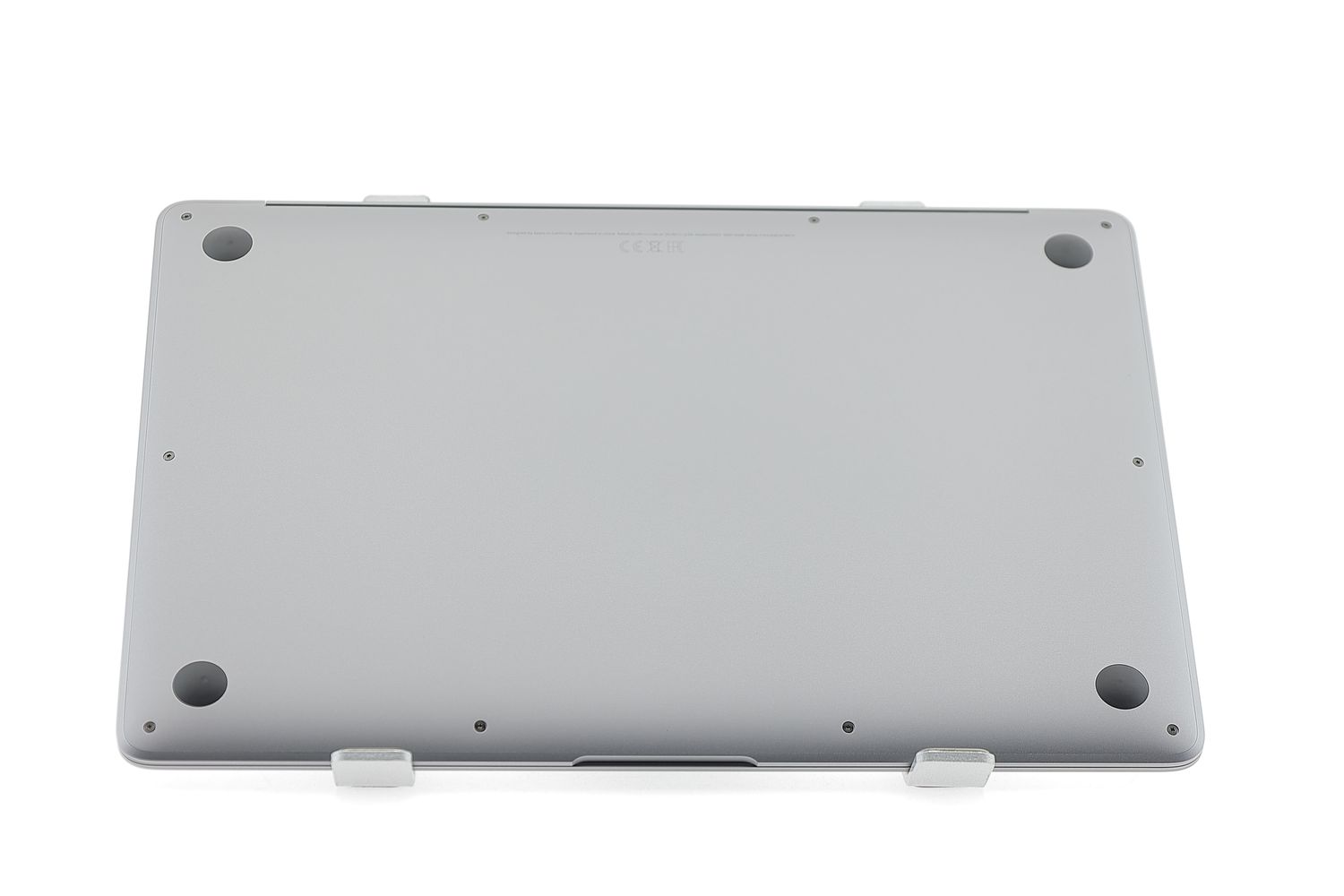 Apple MacBook Air 13″ 2020, M1 8 Cores, 8 GB, 7 core GPU 256 GB Space Gray - Като нов