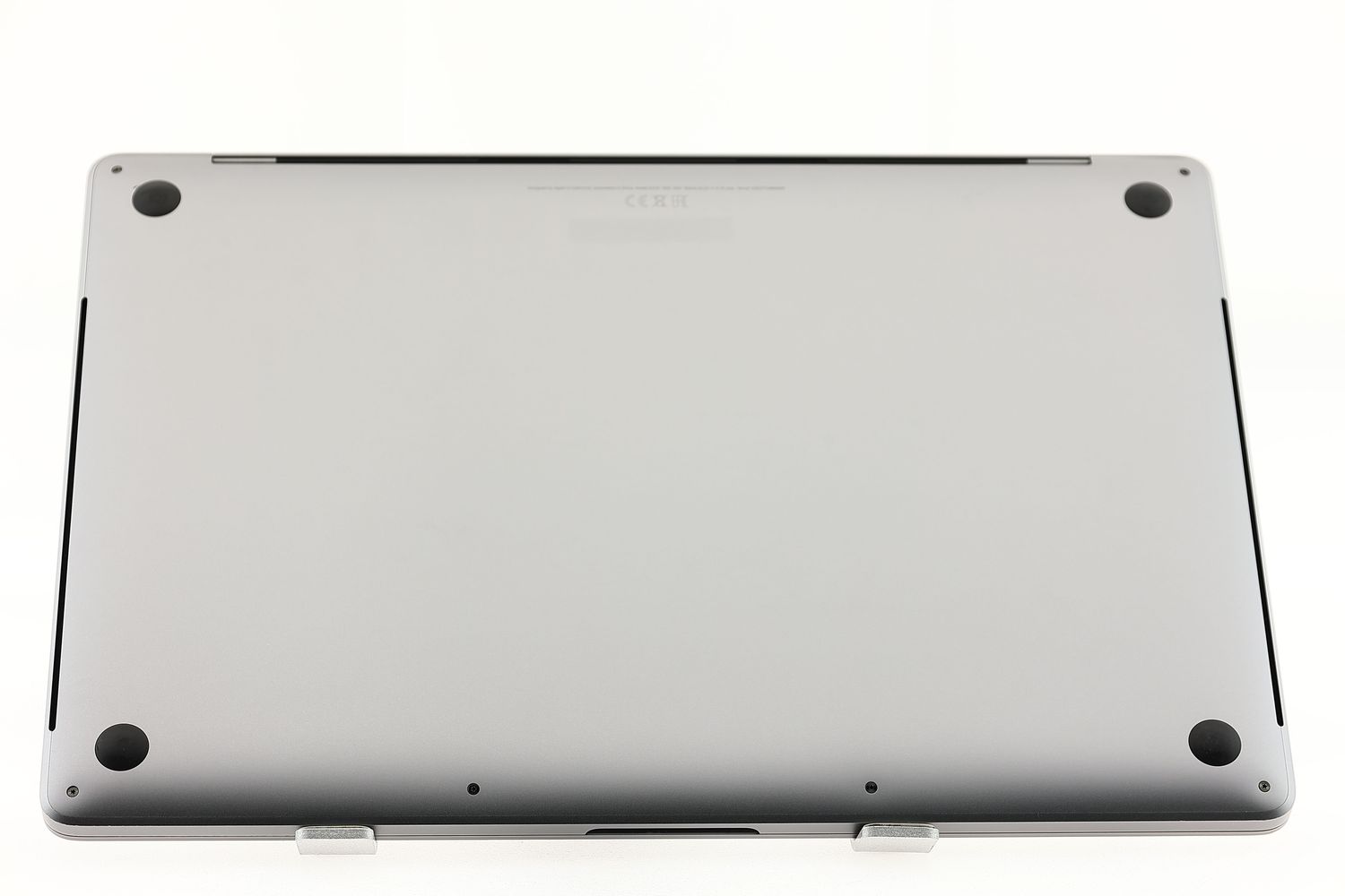 Apple MacBook Pro 16″ Touch Bar 2019, i7 2.6 GHz, 32 GB, AMD Radeon Pro 5500M 512 GB Space Gray - Foarte bun