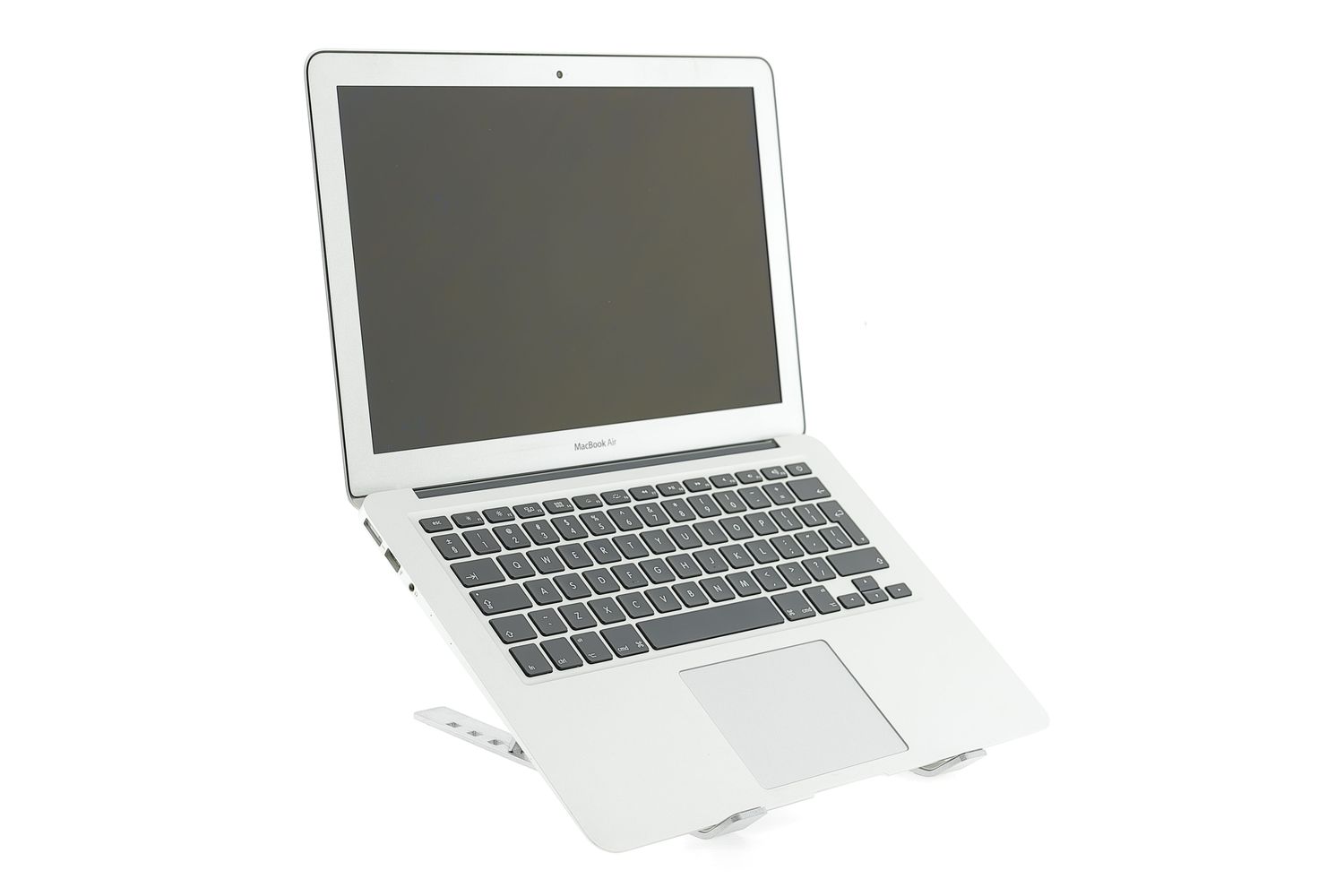 Apple MacBook Air 13″ 2017, i5 1.8 GHz, 8 GB, HD Graphics 6000 128 GB Silver - Отлично