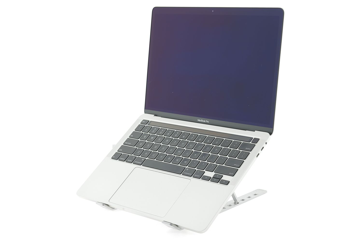 Apple MacBook Pro 13″ Touch Bar 2020, i7 2.3 GHz, 32 GB, Intel Iris Plus Graphics 1 TB Silver - Ca nou