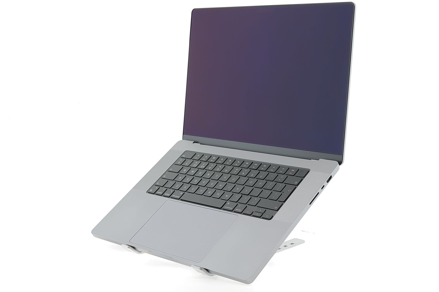 Apple MacBook Pro 16″ 2021, M1 Pro 10 Cores, 16 GB, 16 core GPU 512 GB Space Gray - Excelent