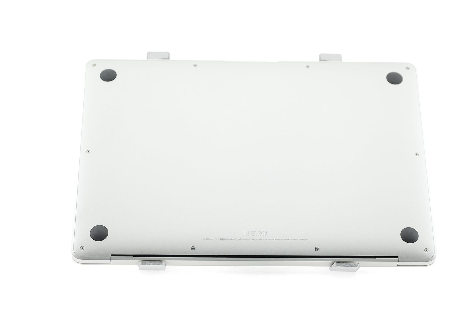 Apple MacBook Air 13″ 2020, i5 1.1 GHz, 8 GB, Intel Iris Plus 256 GB Silver - Ca nou