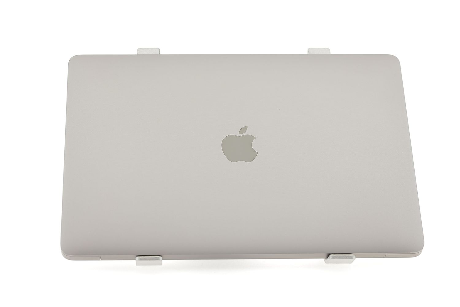 Apple MacBook Air 13″ 2020, M1 8 Cores, 8 GB, 7 core GPU, Space