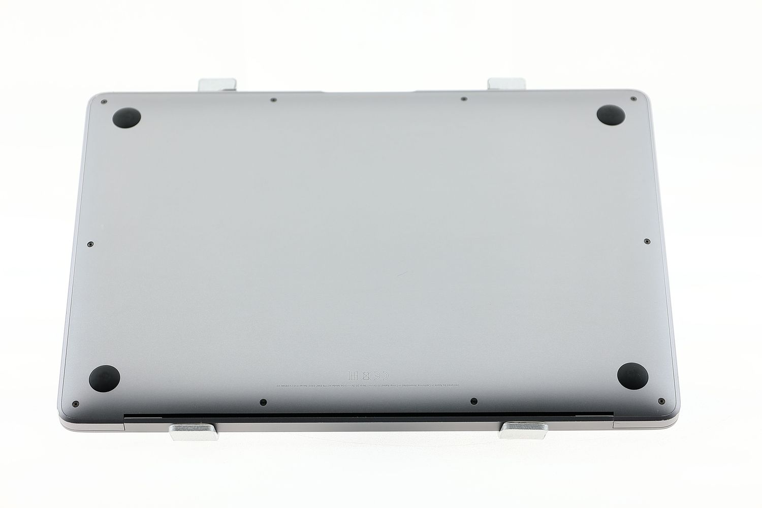 Apple MacBook Air 13″ 2020, i7 1.2 GHz, 16 GB, Intel Iris Plus 512 GB Space Gray - Отлично