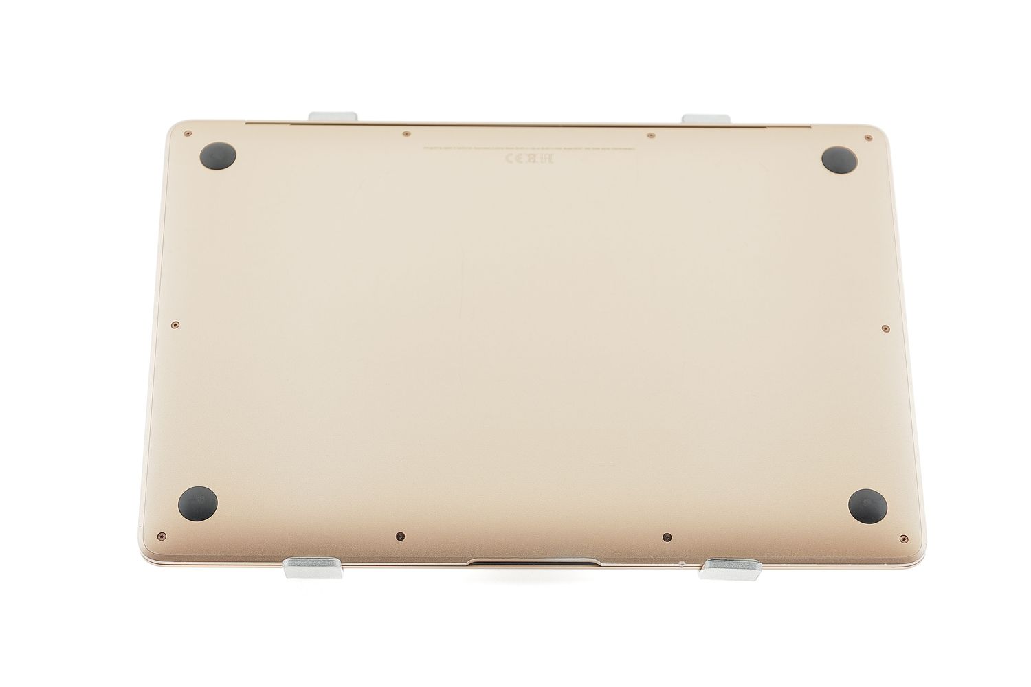Apple MacBook Air 13″ 2020, M1 8 Cores, 8 GB, 7 core GPU 256 GB Gold - Отлично