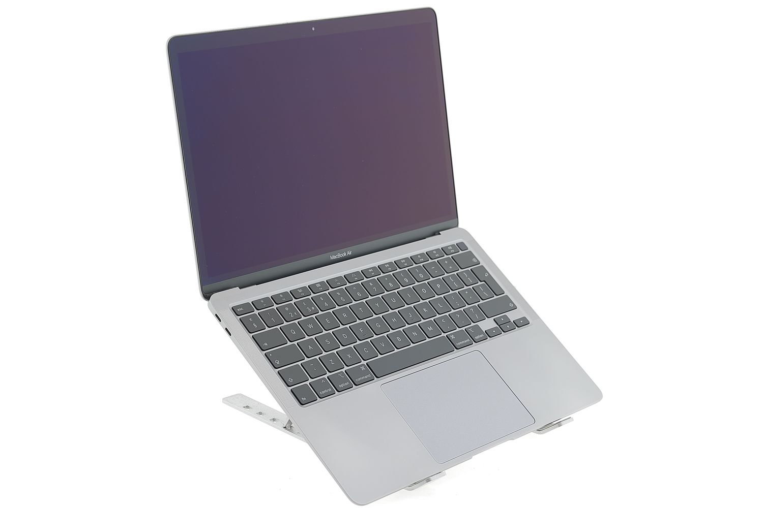 Apple MacBook Air 13″ 2020, M1 8 Cores, 8 GB, 7 core GPU, Space