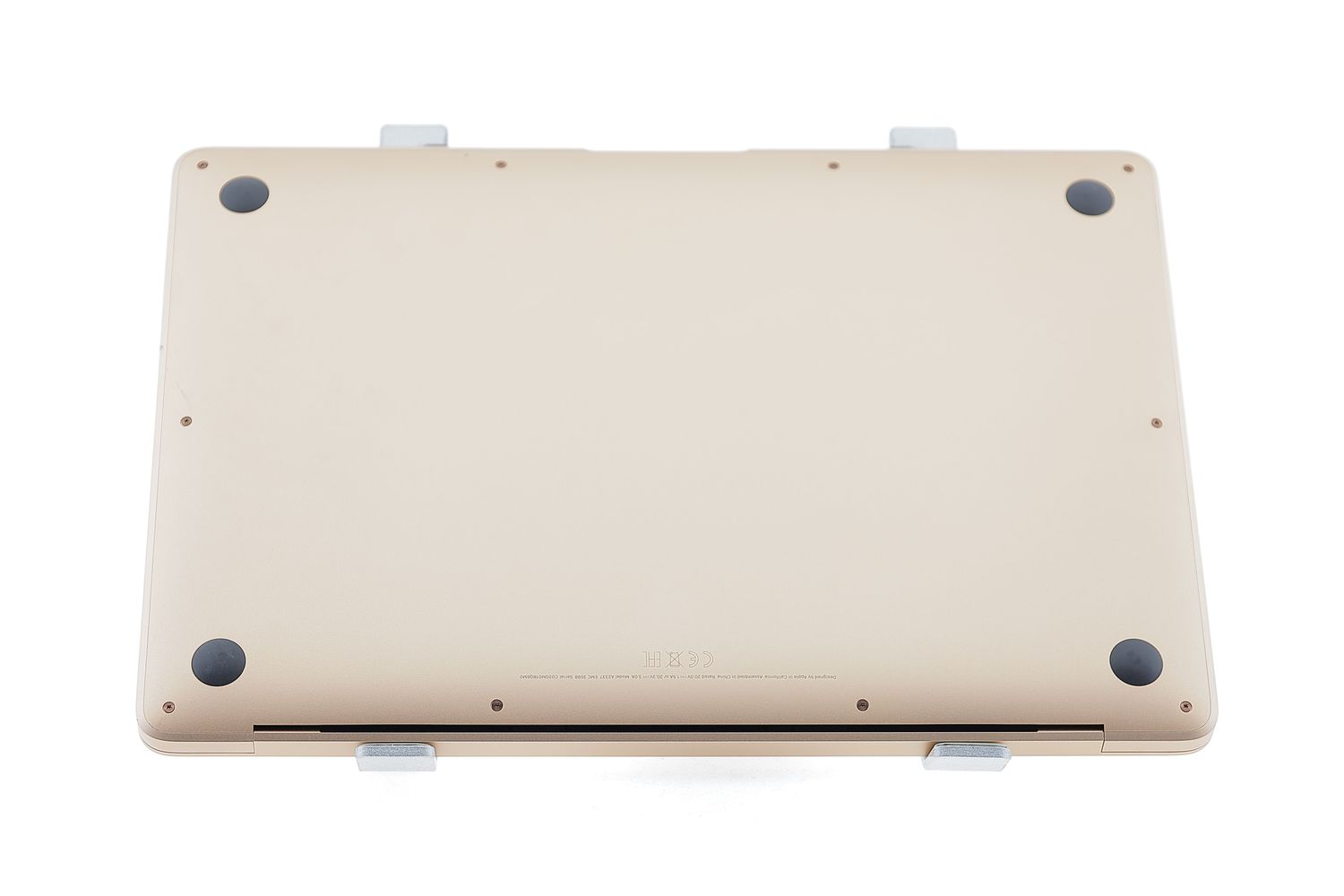 Apple MacBook Air 13″ 2020, M1 8 Cores, 8 GB, 7 core GPU 512 GB Gold