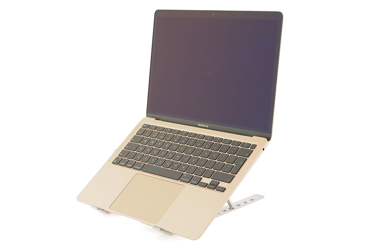 Apple MacBook Air 13″ 2020, i5 1.1 GHz, 8 GB, Intel Iris Plus 512 GB Gold - Отлично
