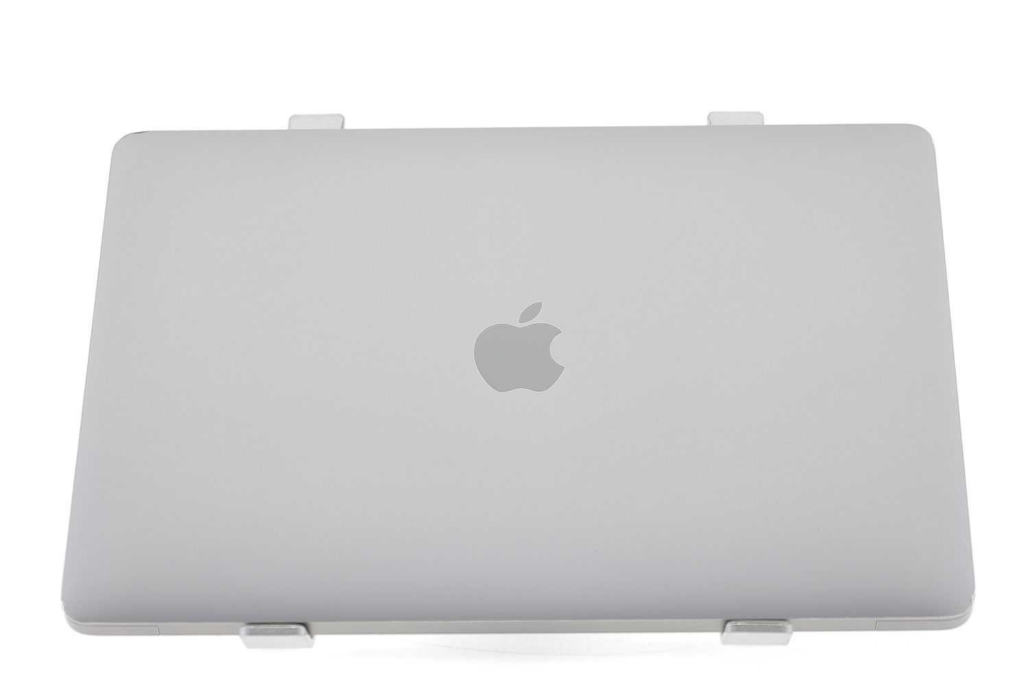 Apple MacBook Air 13″ 2020, M1 8 Cores, 8 GB, 7 core GPU 256 GB Space Gray - Bun