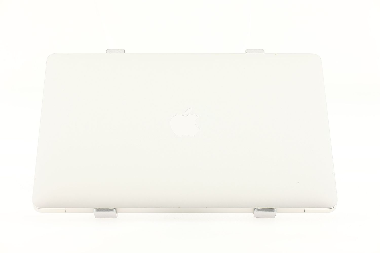 Apple MacBook Air 13″ 2020, i3 1.1 GHz, 8 GB, Intel Iris Plus 256 GB Silver - Πολύ καλό