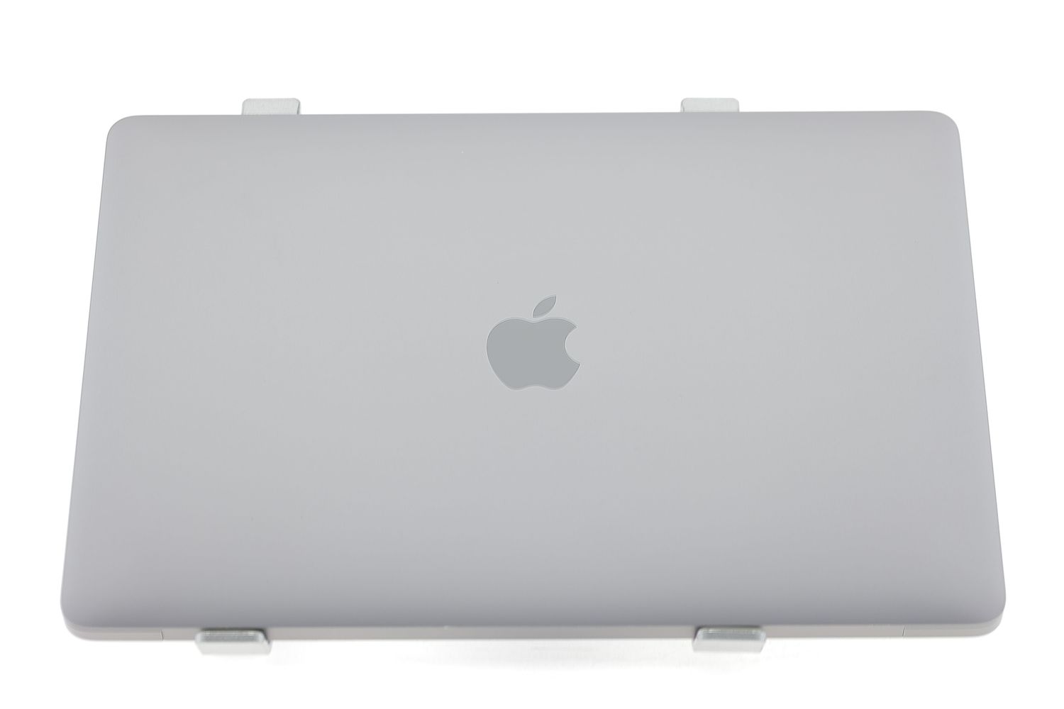 Apple MacBook Air 13″ 2020, M1 8 Cores, 8 GB, 7 core GPU, Space
